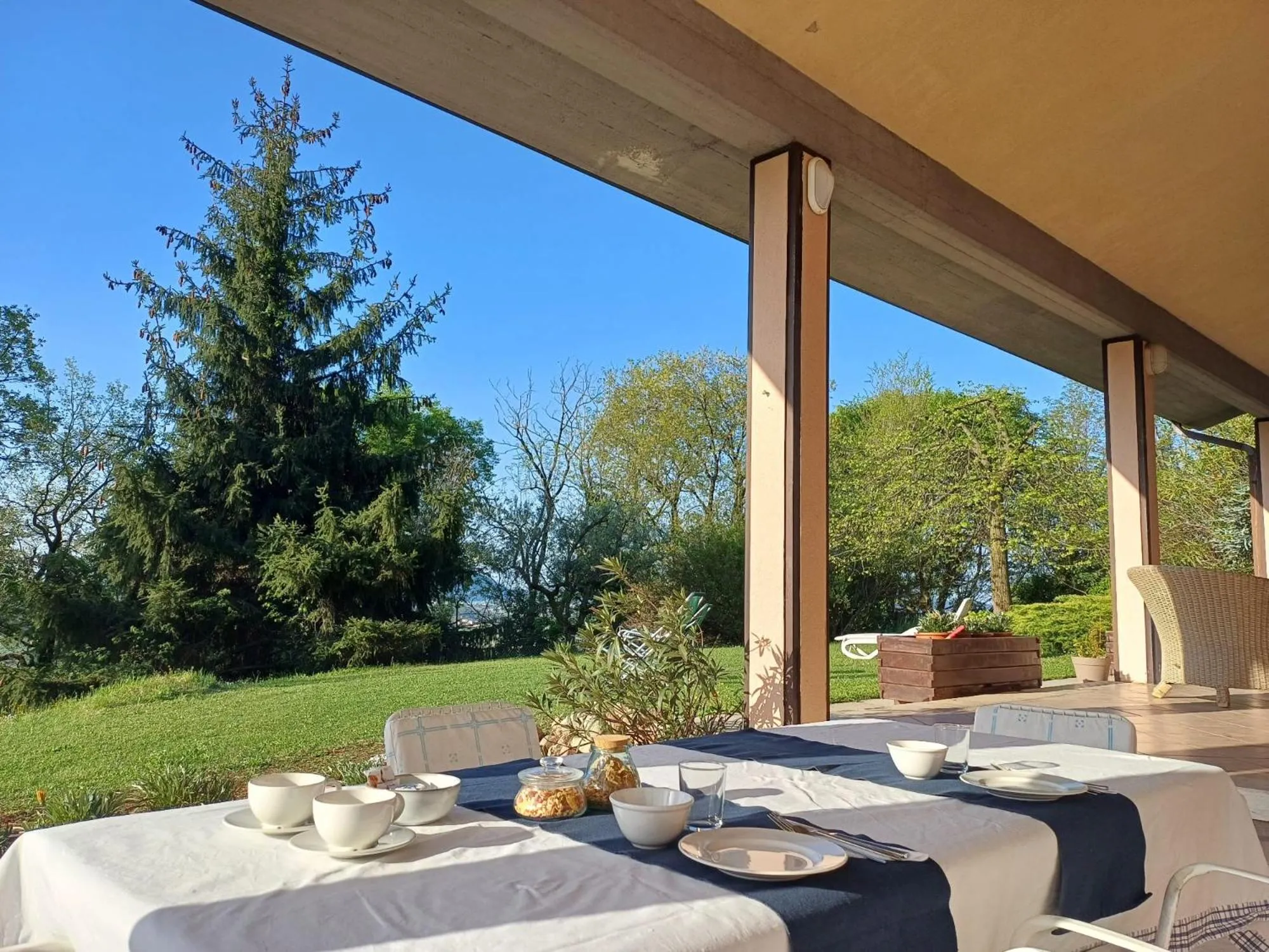 Breakfast in Carmen de Nella Eco Lodge 4*