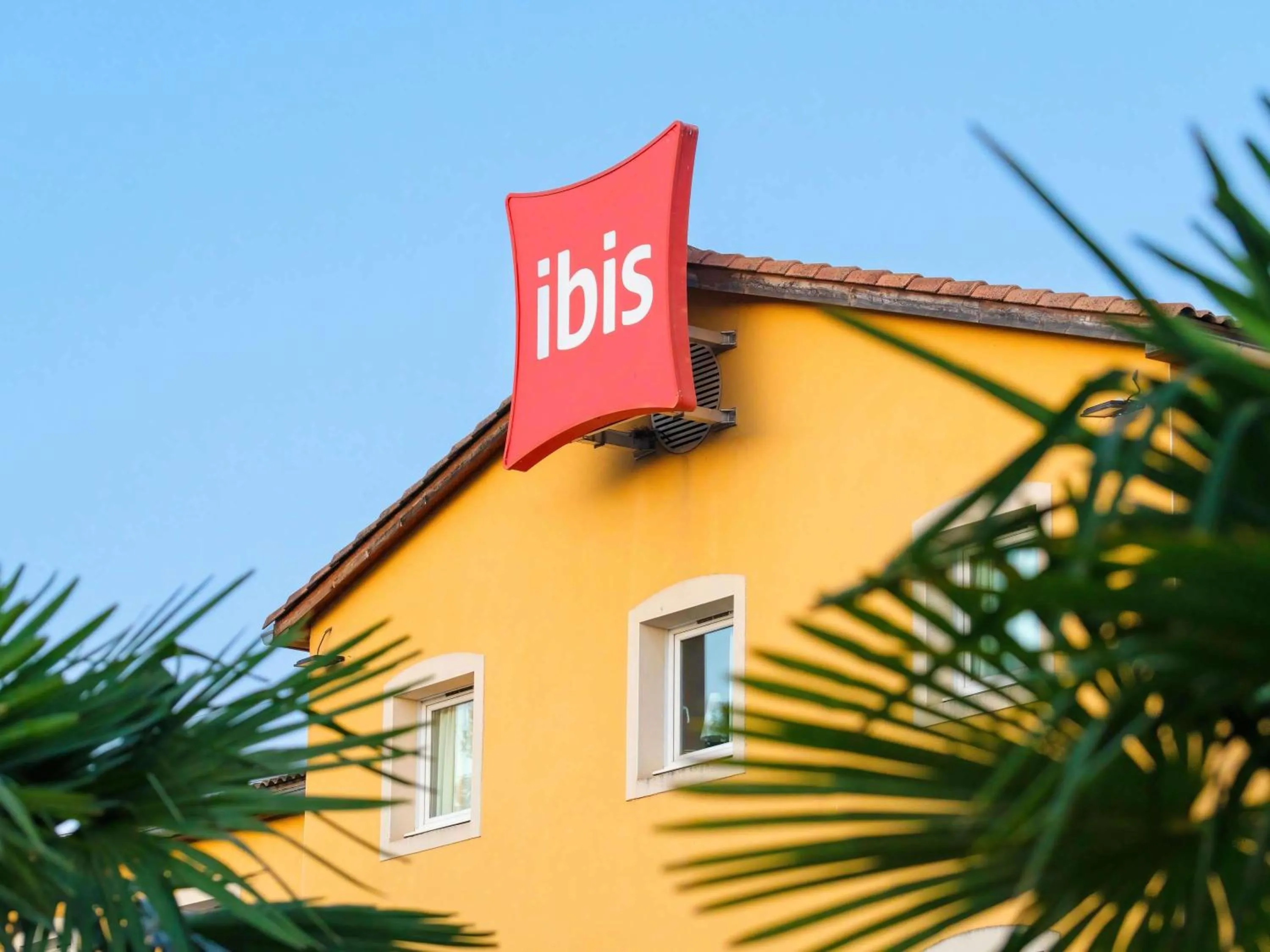 Property building in ibis Manosque Cadarache