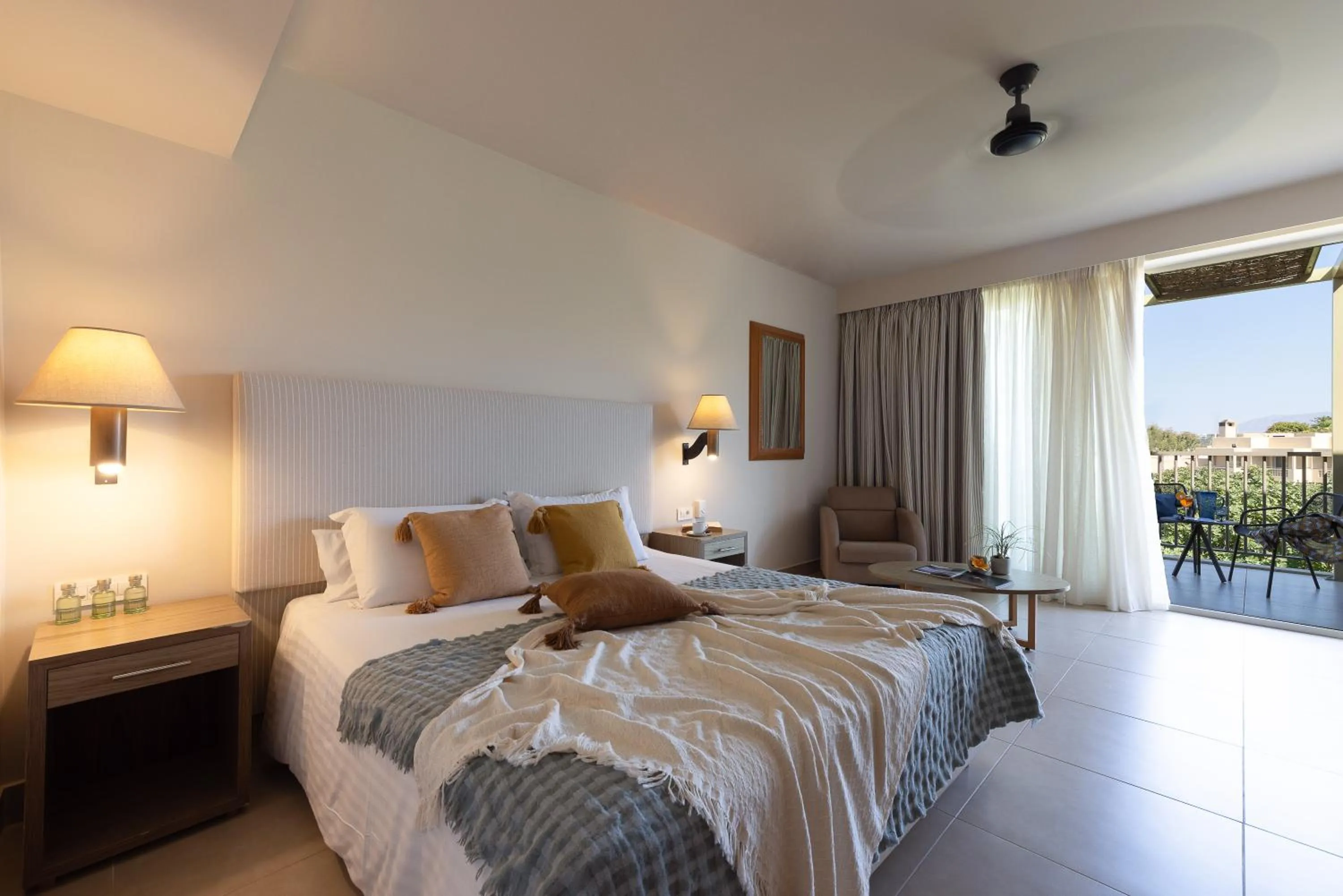 Bed in Giannoulis – Santa Marina Beach Hotel