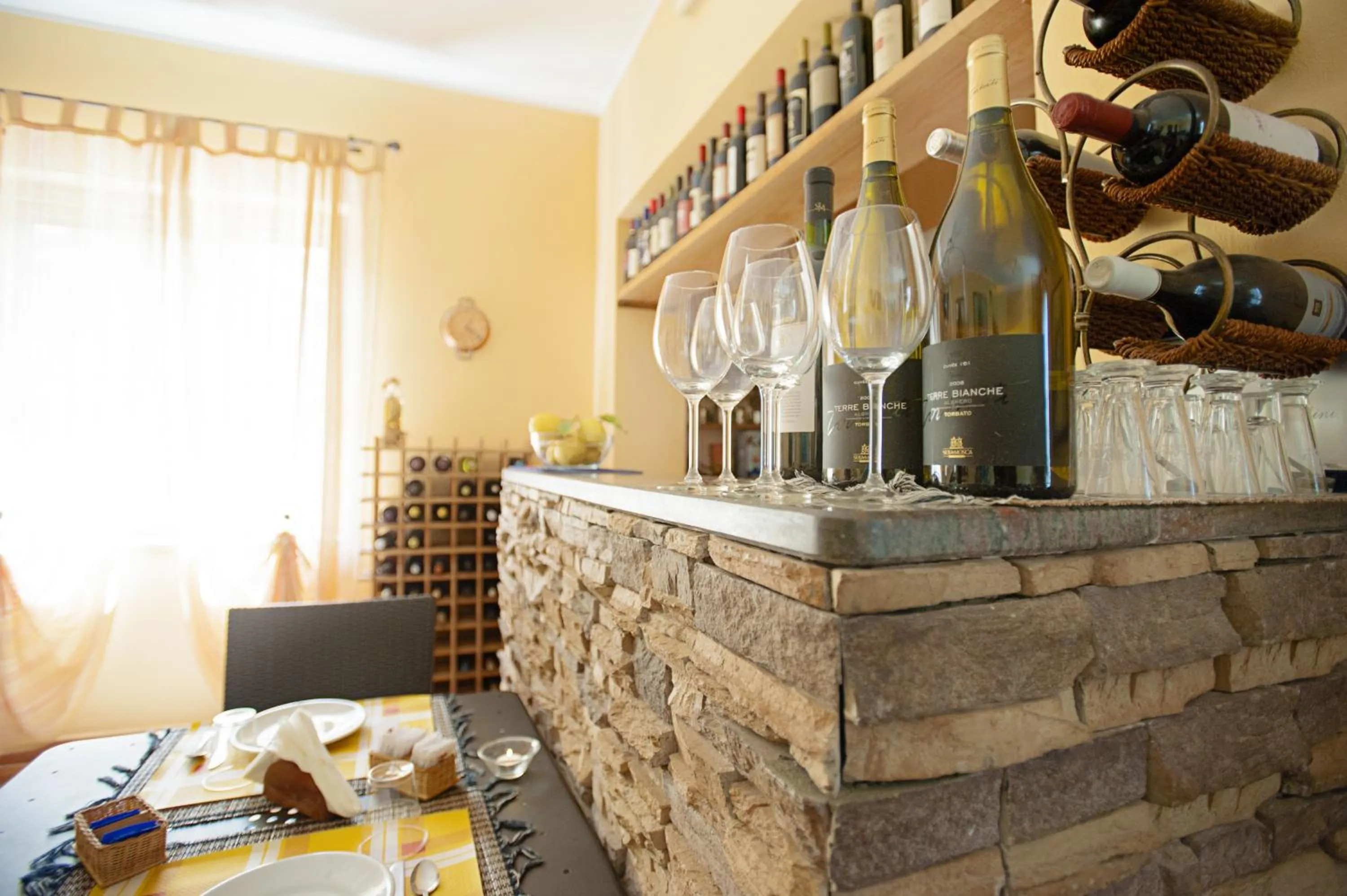 Lounge or bar in Bonsai B&B Alghero