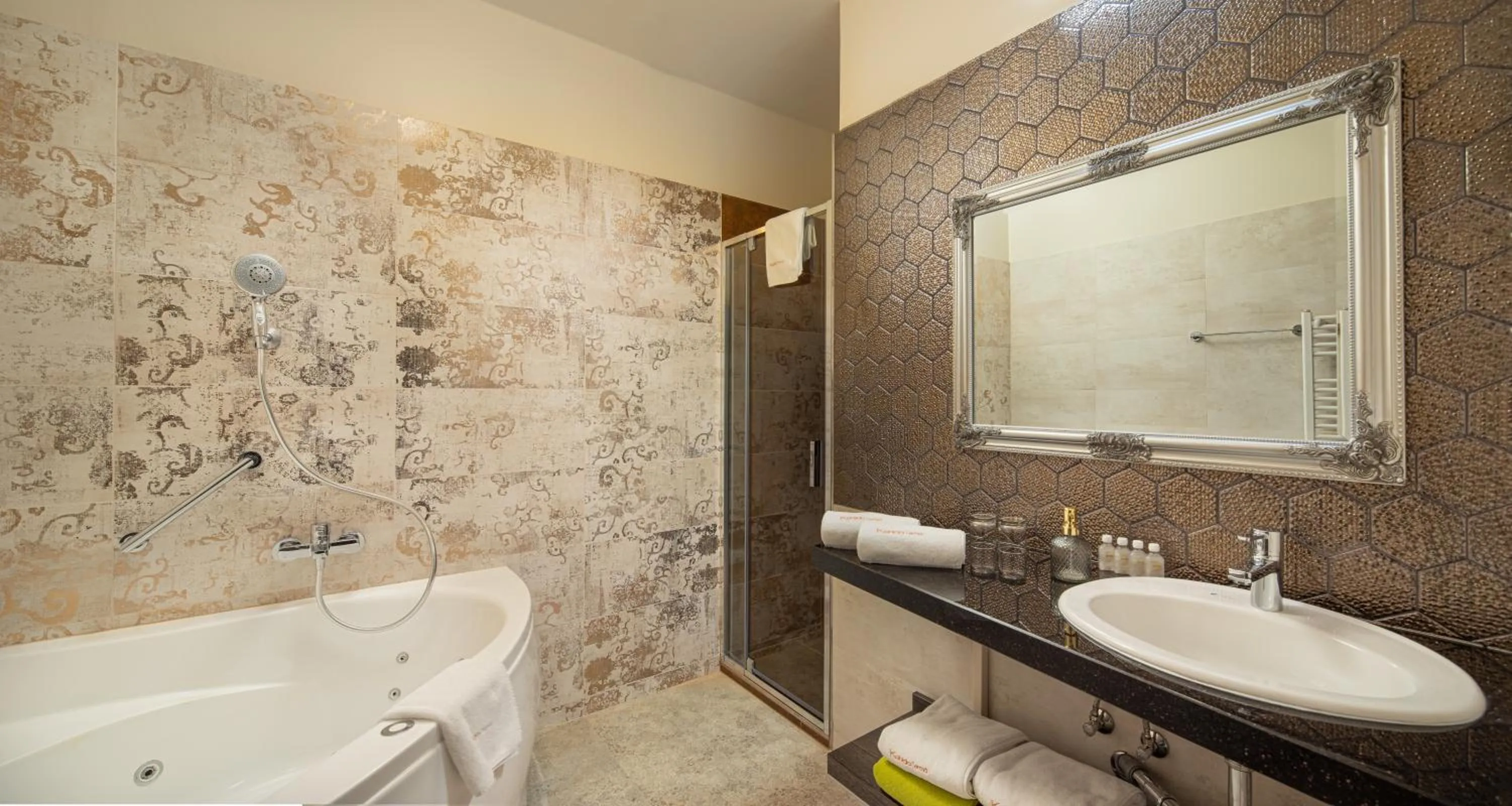 Bathroom in Kehida Termál Resort & Spa