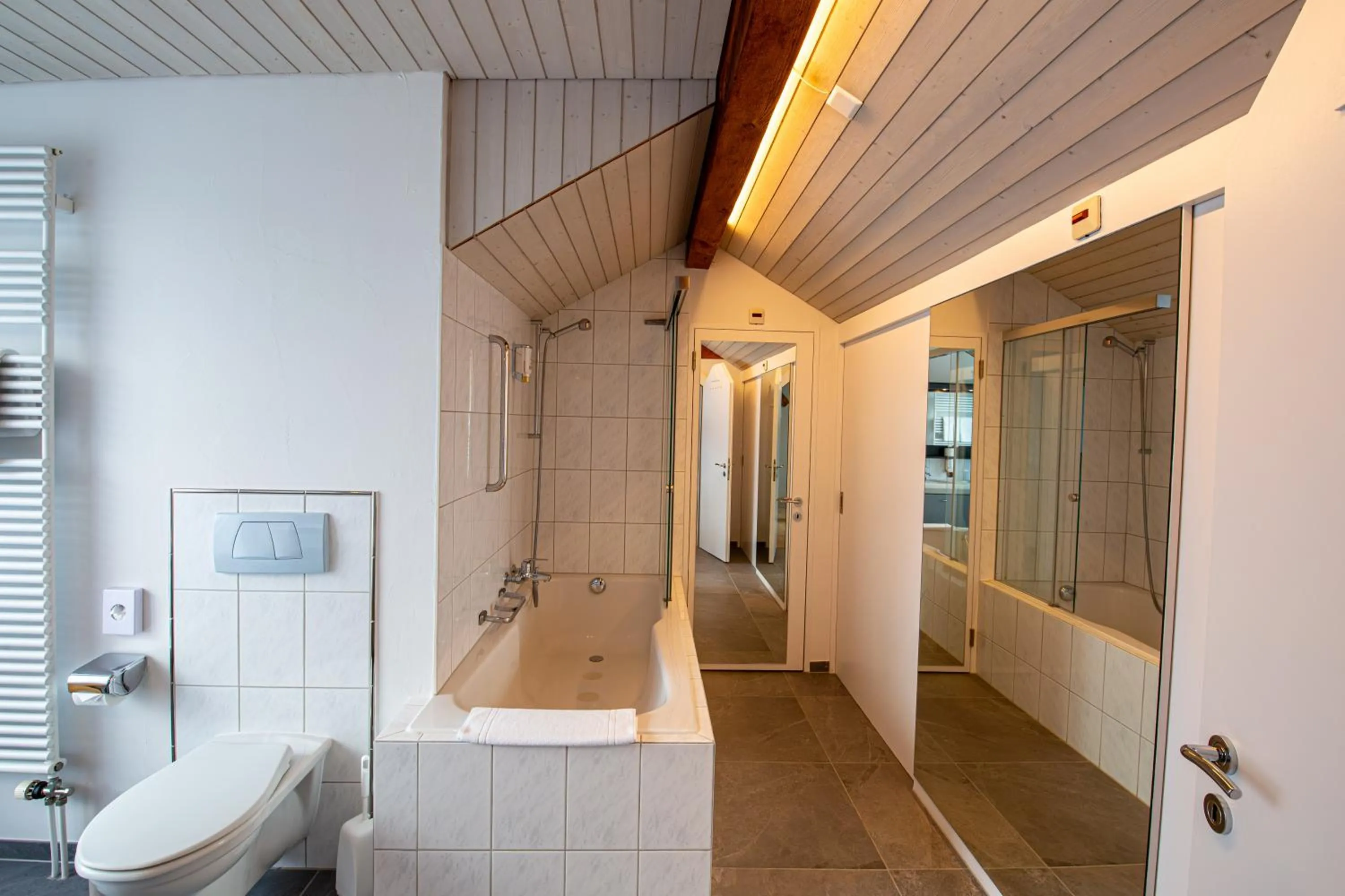 Bathroom in Hotel Kronenhof