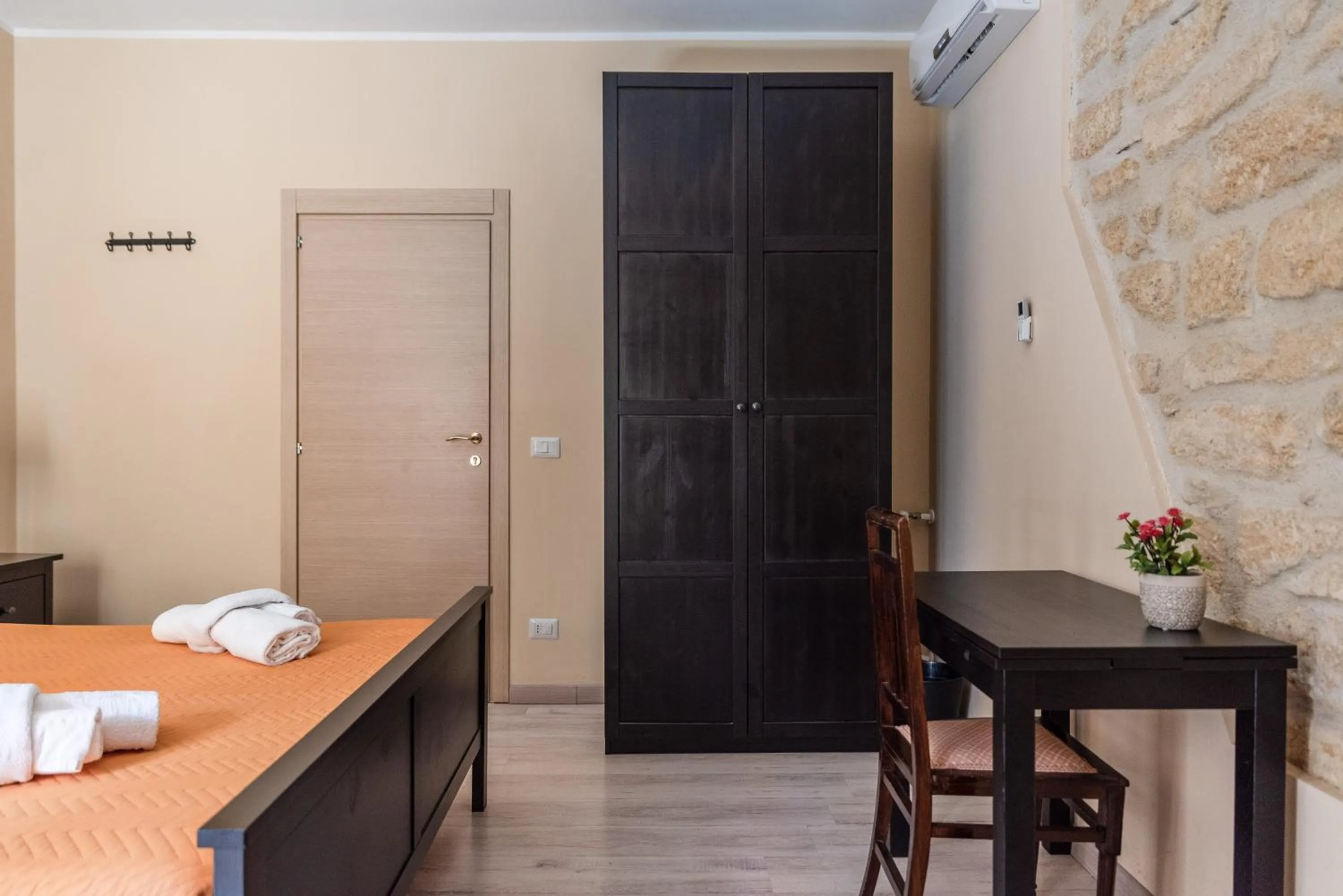 Bedroom, Bed in B&B La veranda di Tatta