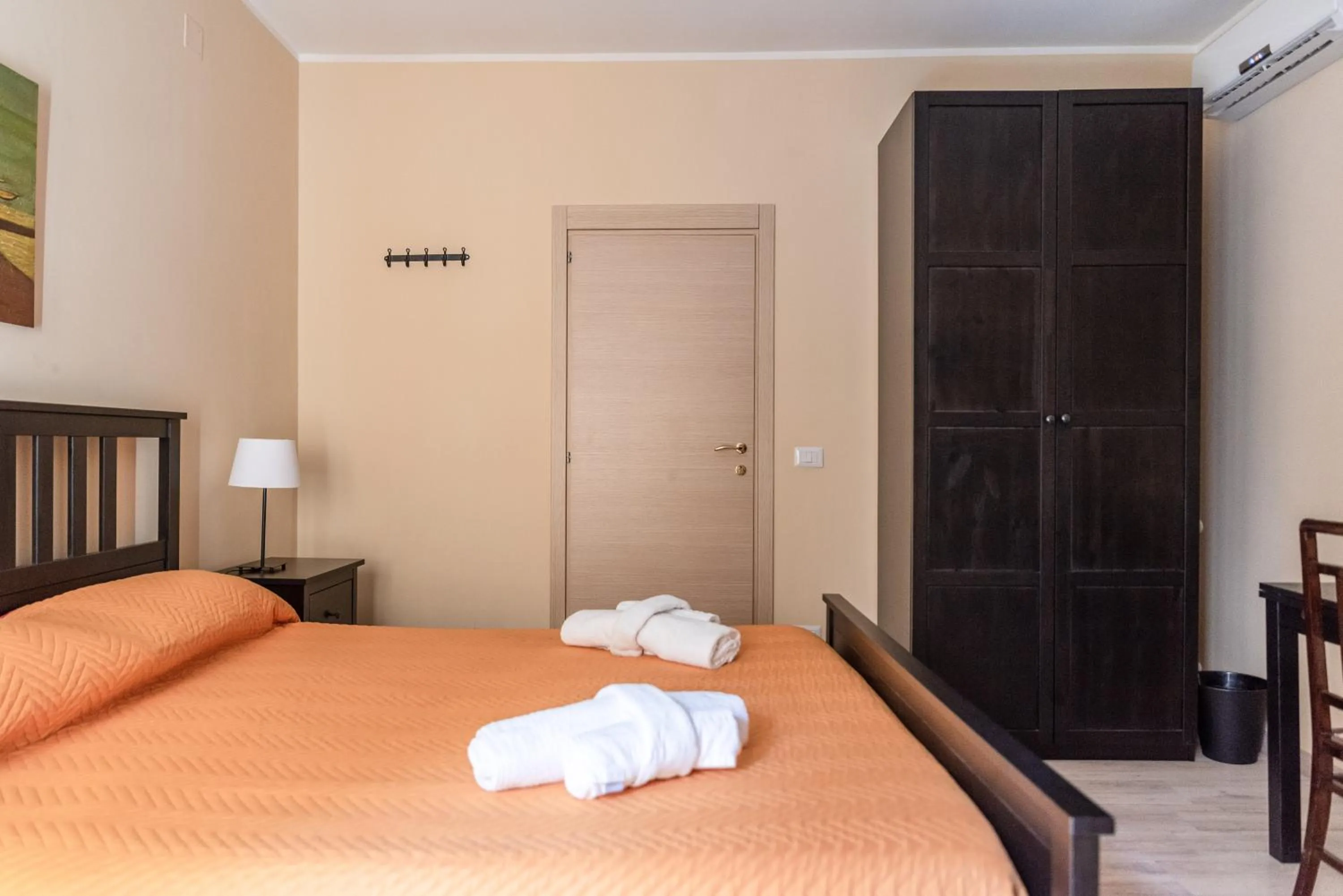 Bedroom, Bed in B&B La veranda di Tatta