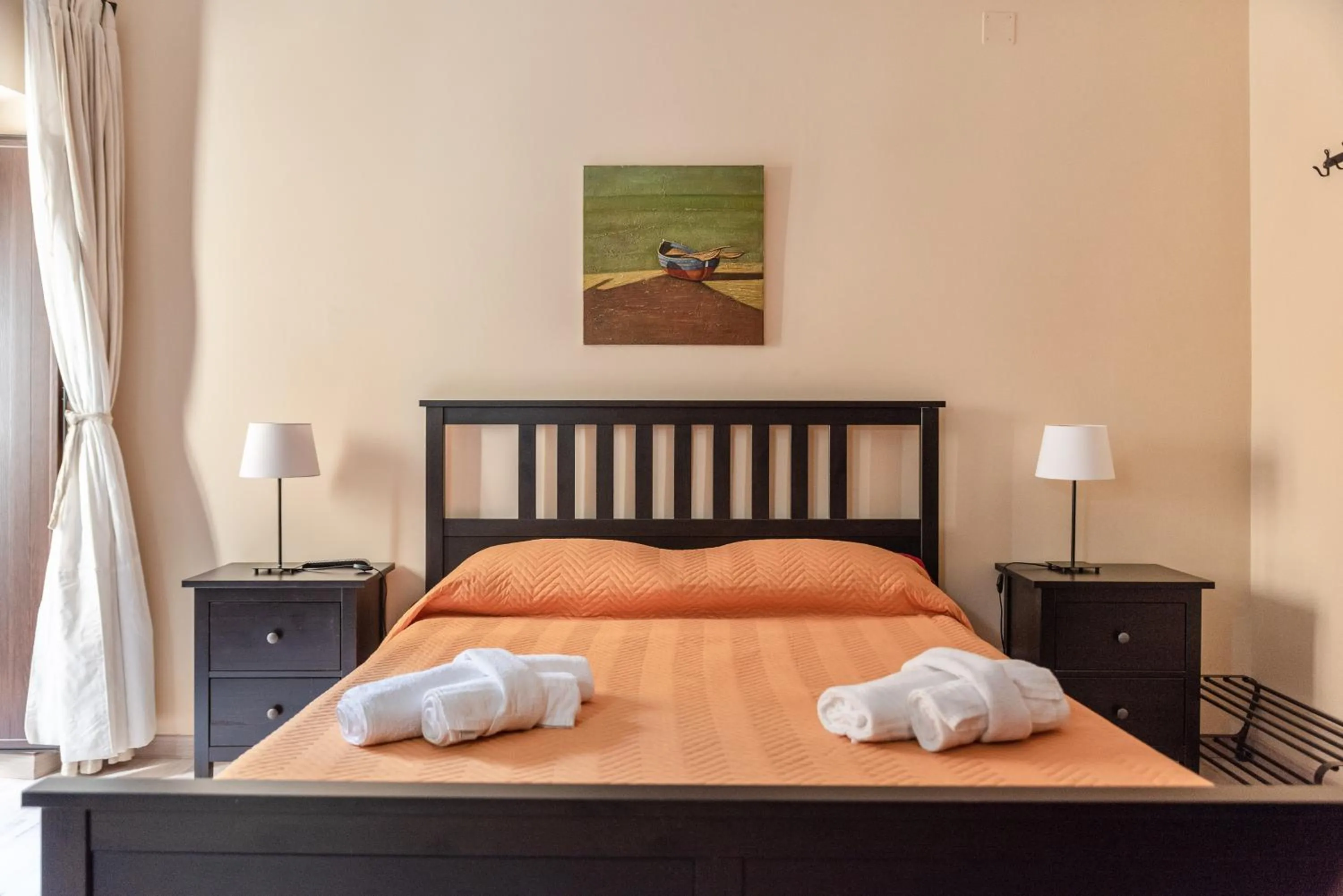 Bedroom, Bed in B&B La veranda di Tatta