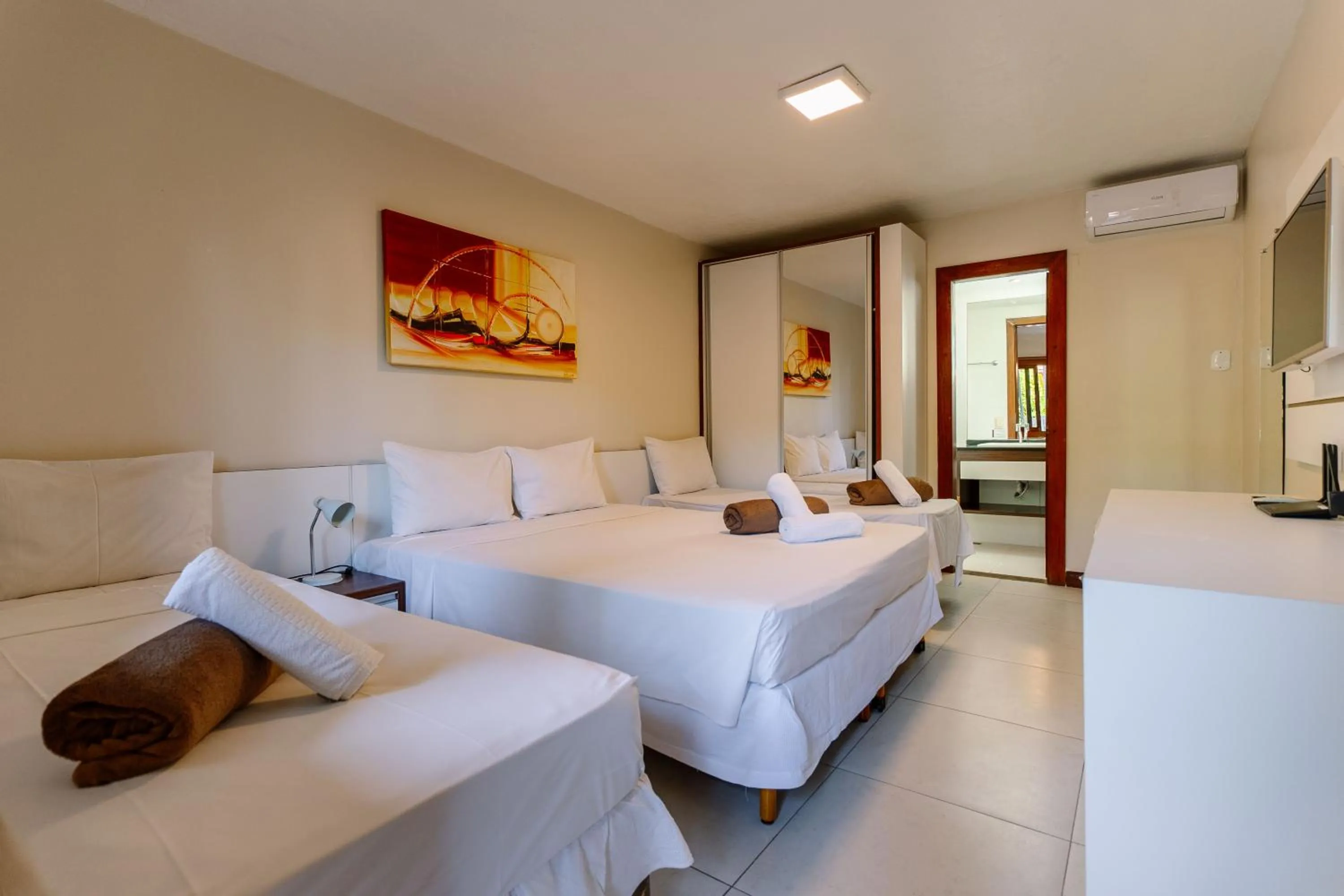 Bedroom, Bed in Hotel Flamingo Beach by HC