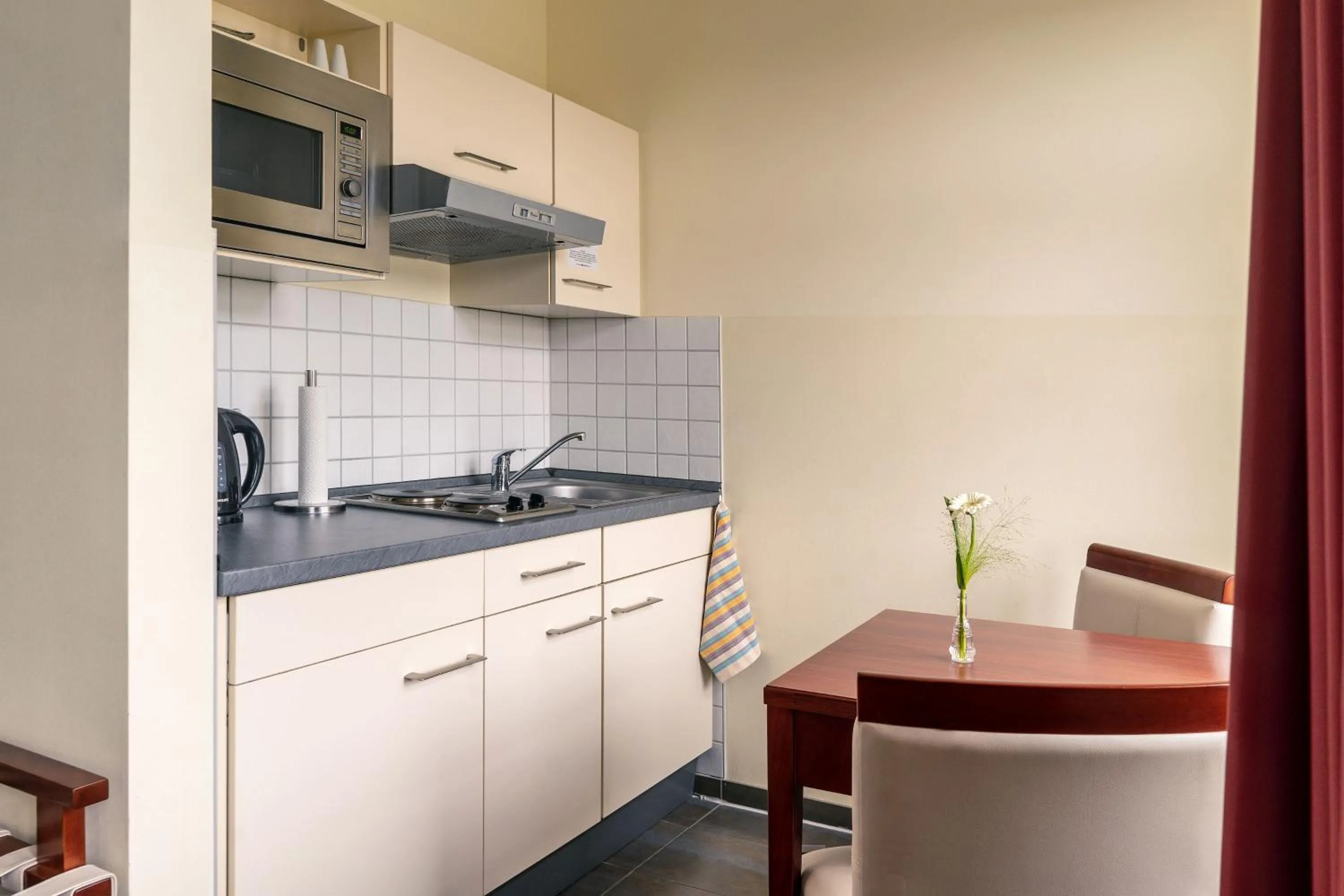 Dining area in SchlafGut AppartementHotel