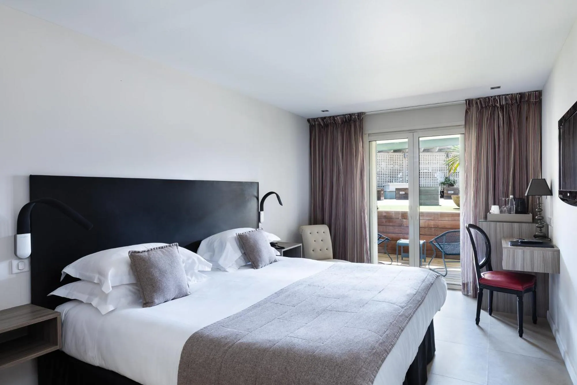 Bedroom, Bed in Best Western Premier Santa Maria