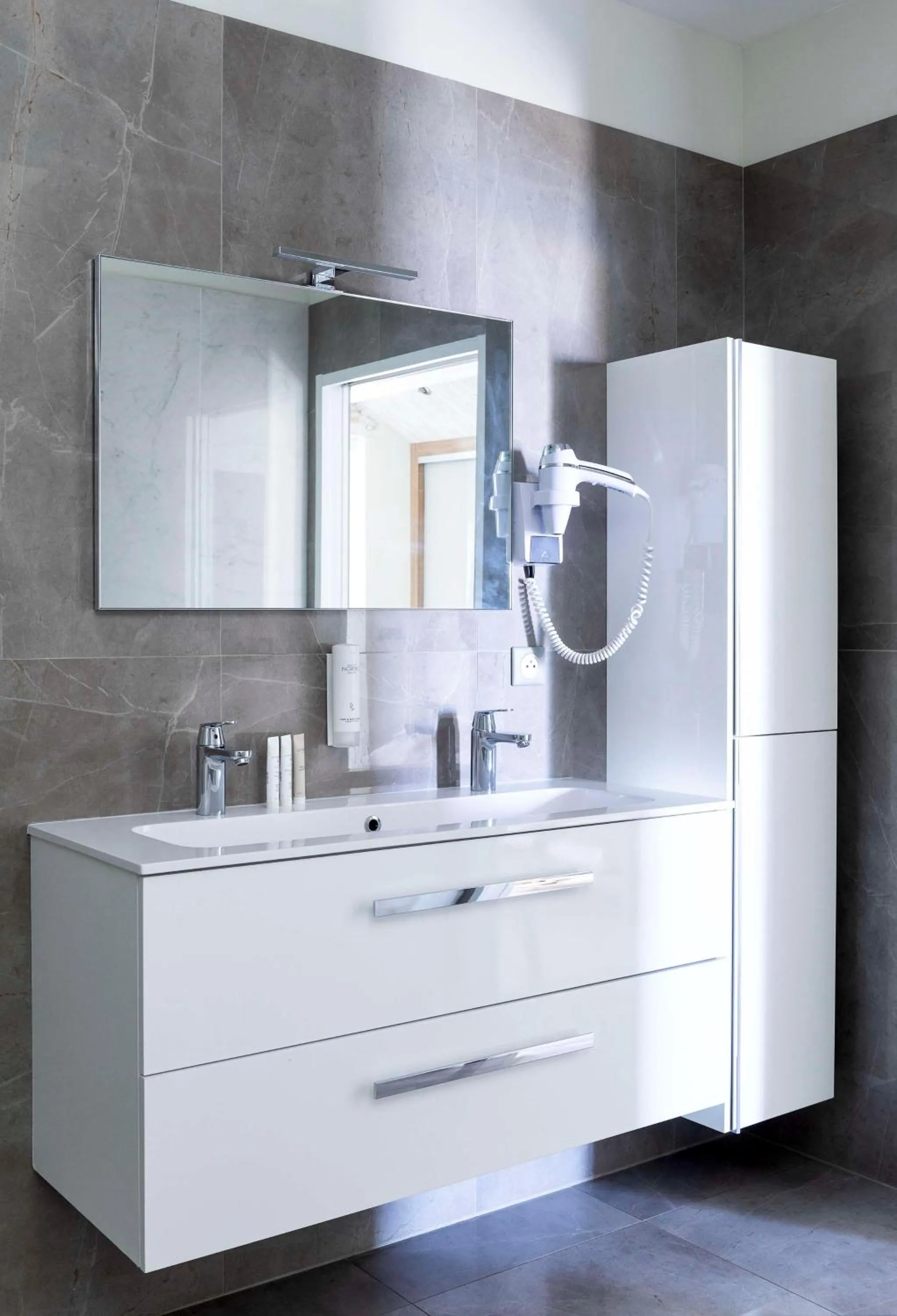 Bathroom in Best Western Premier Santa Maria