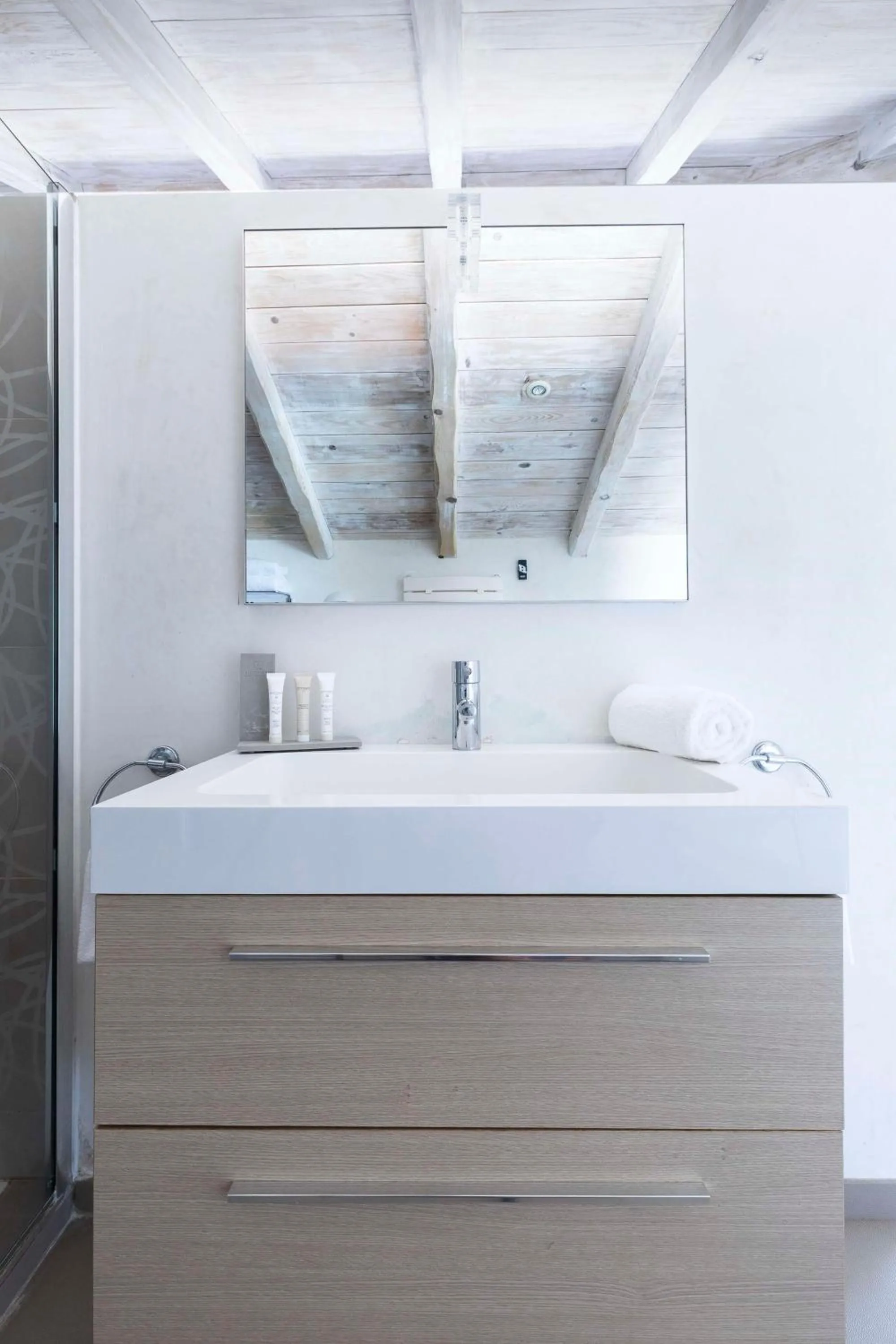 Photo of the whole room in Best Western Premier Santa Maria