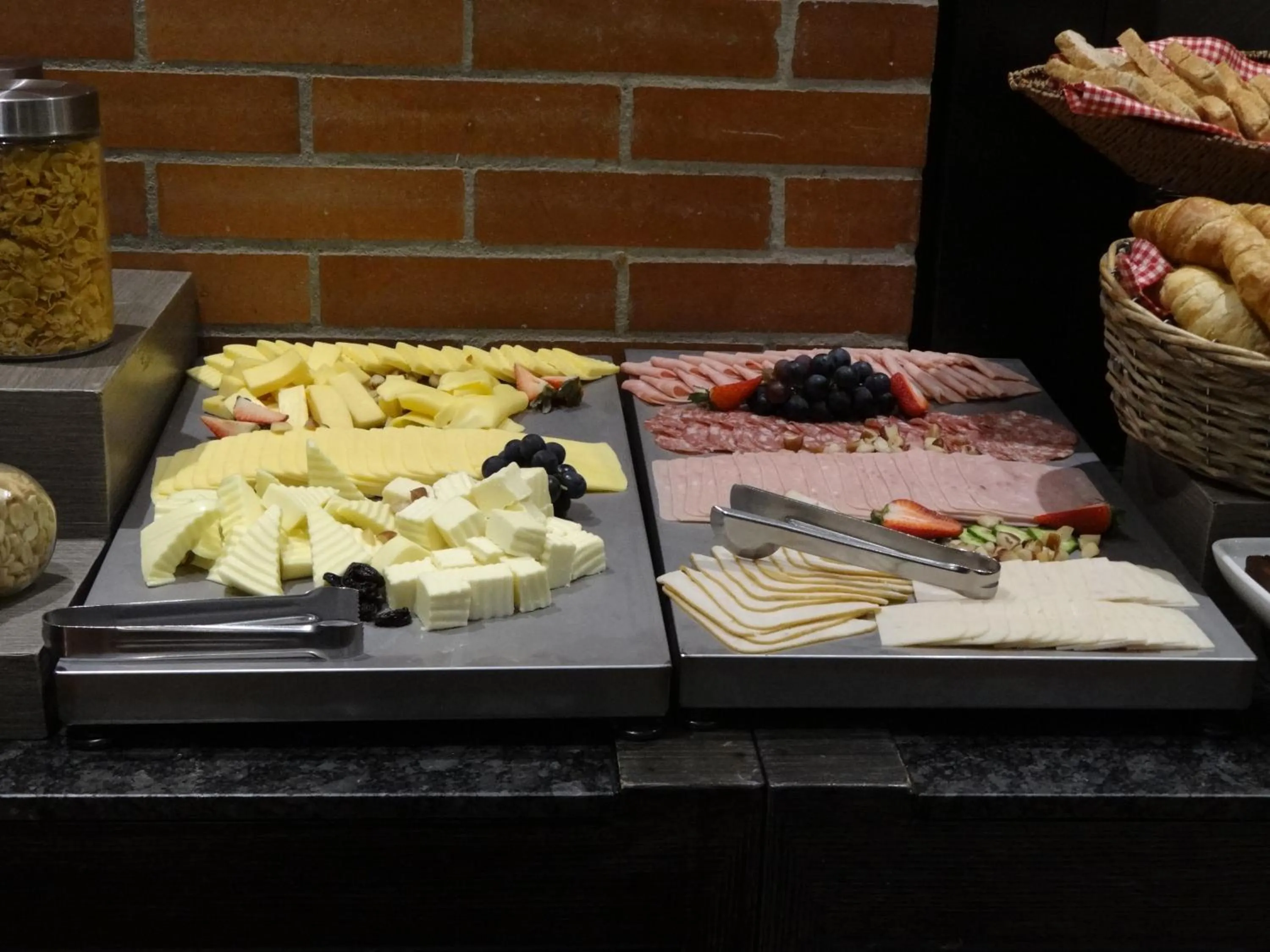 Breakfast in Cité Hotel