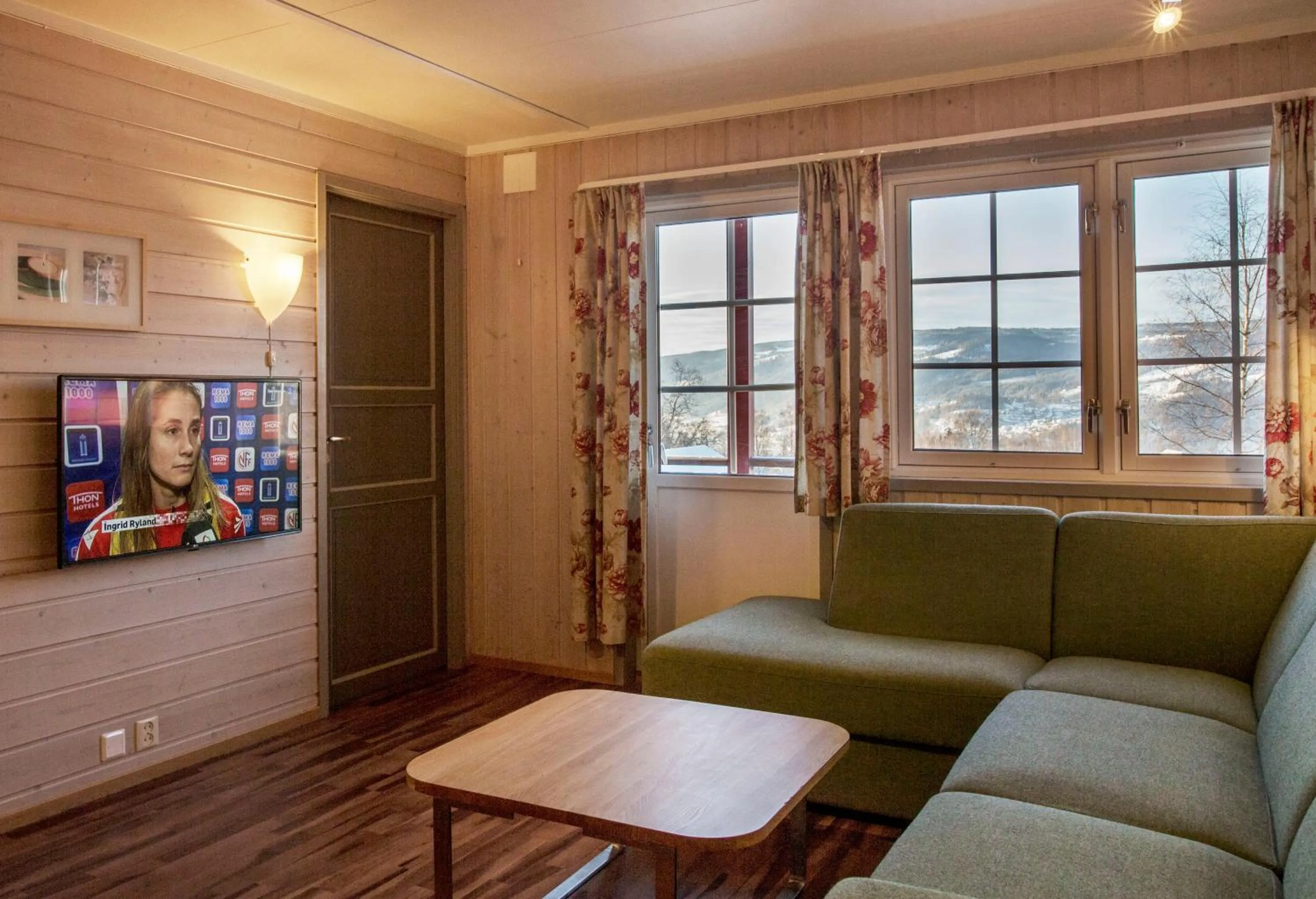 Living room in Birkebeineren Hotel & Apartments