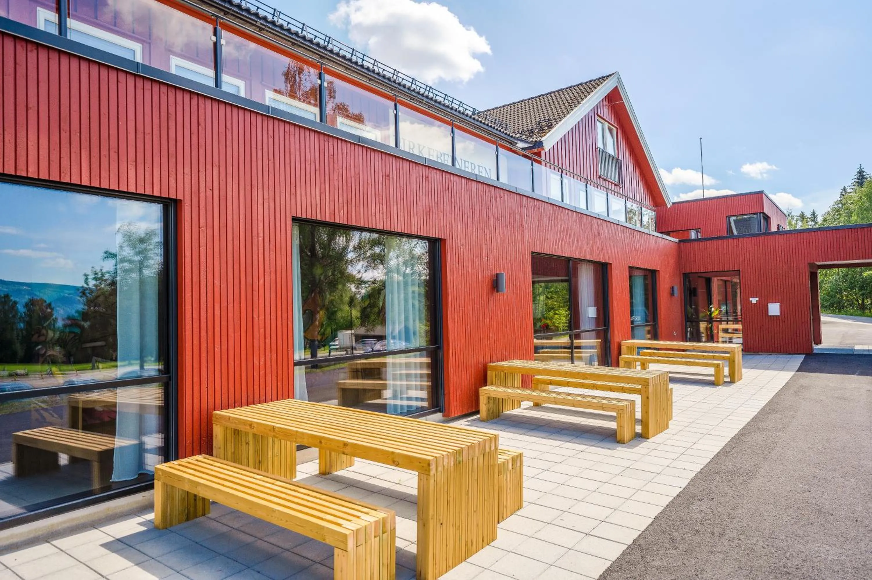 Birkebeineren Hotel & Apartments