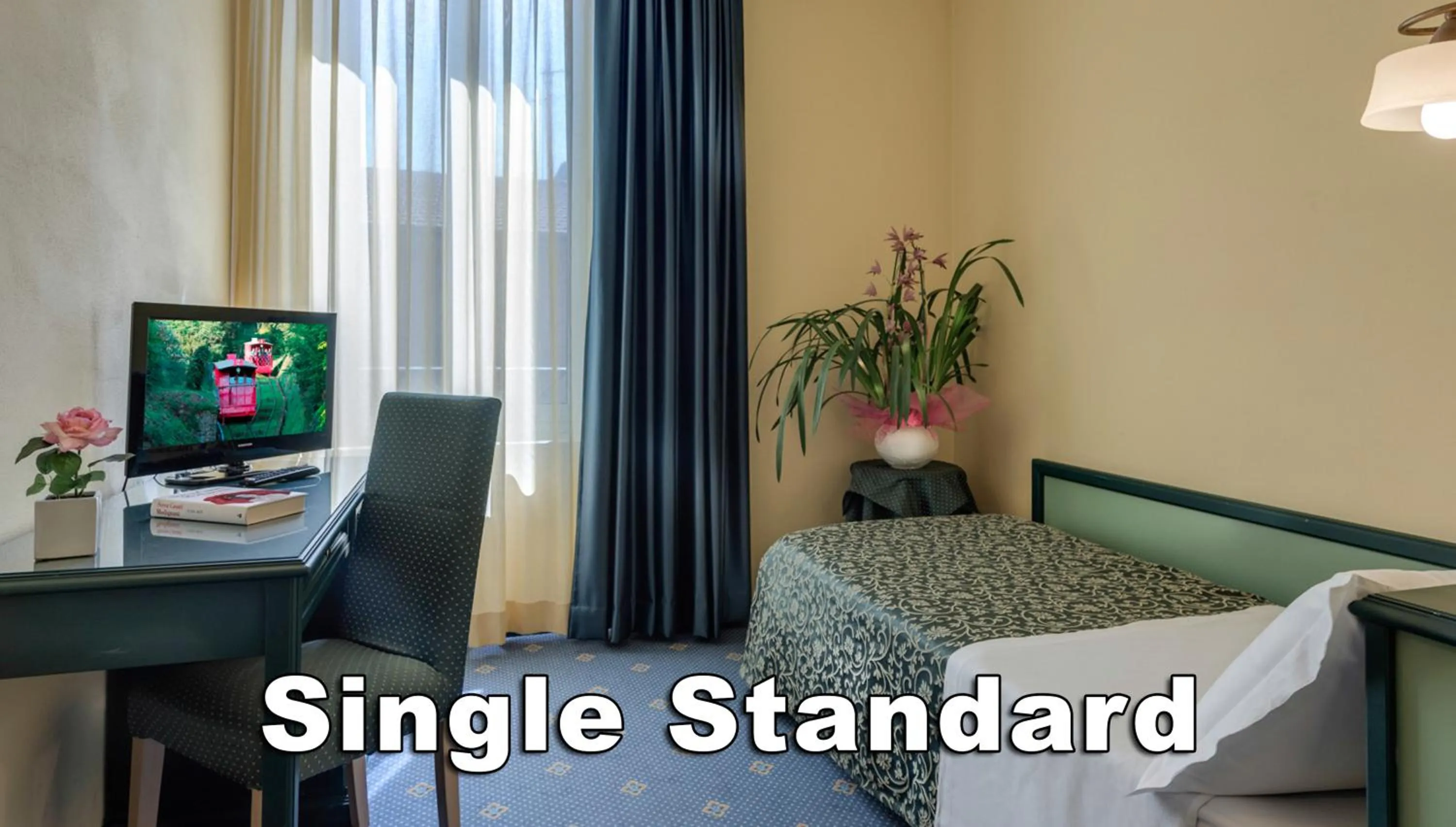 Bedroom, Bed in Hotel Da Vinci