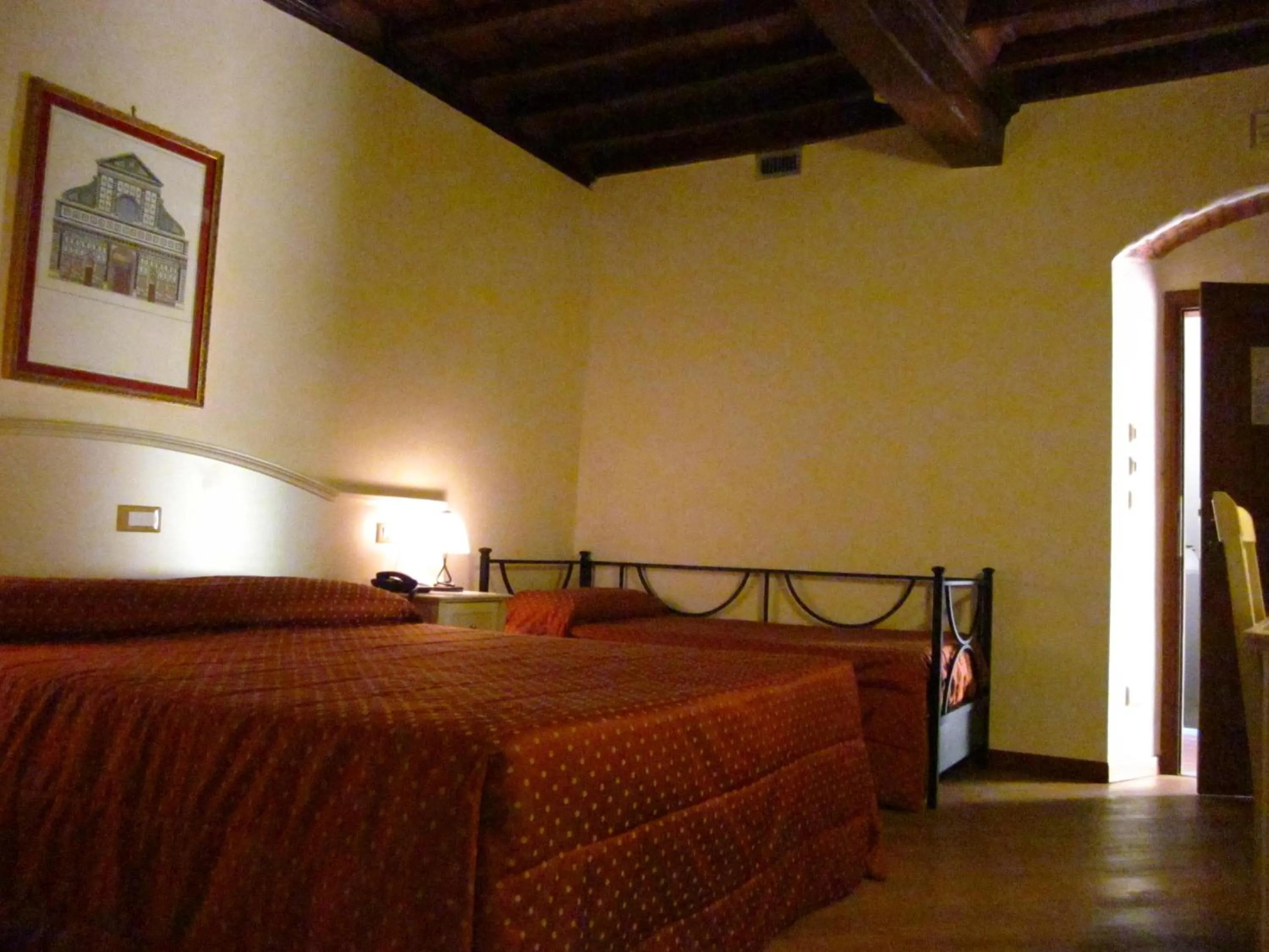 Photo of the whole room, Bed in Hotel Villa San Michele