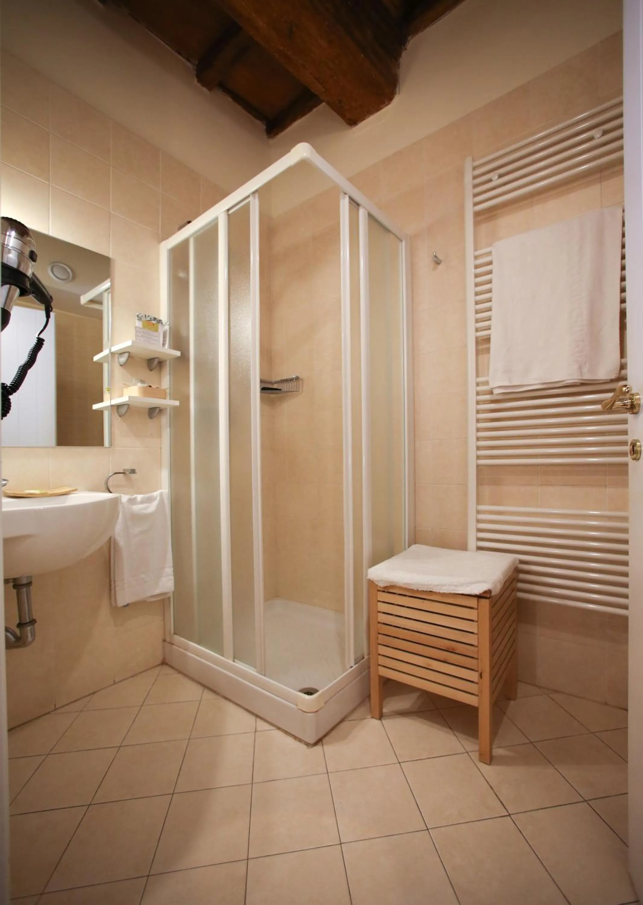 Bathroom in Hotel Villa San Michele