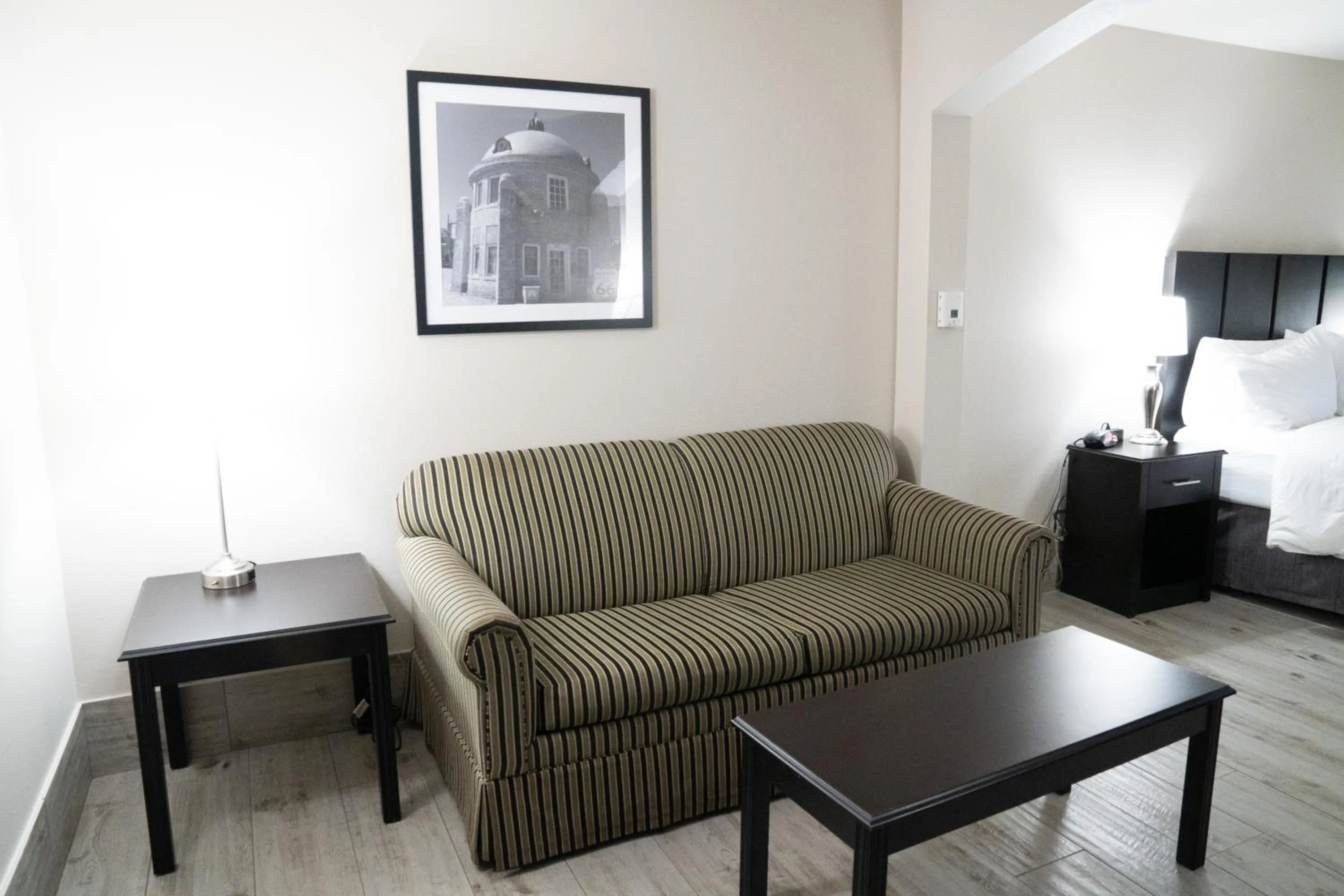 Lucille's Hotel, Restaurant, & Bar