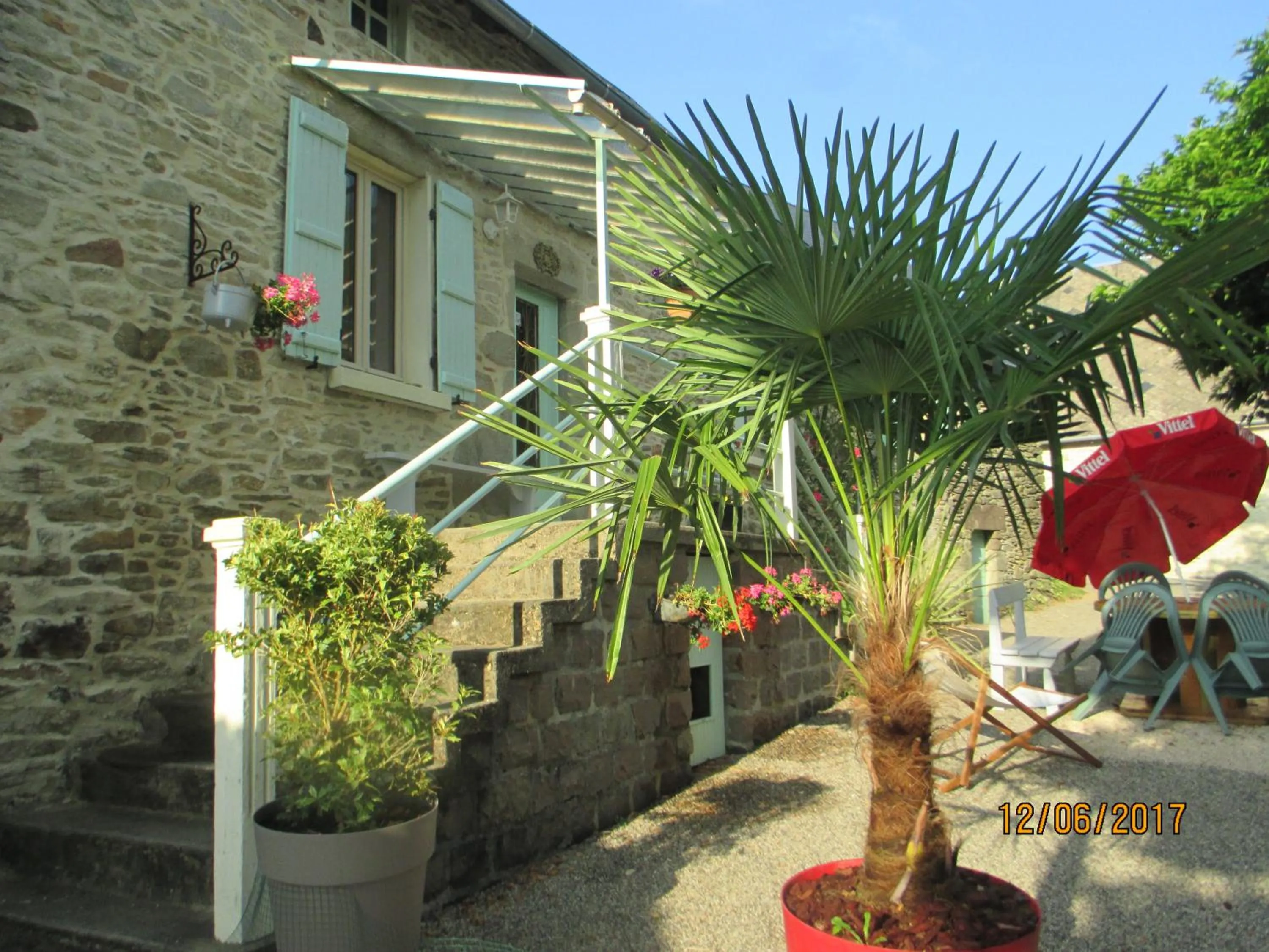 Vacation Home - single occupancy in Pura Vida