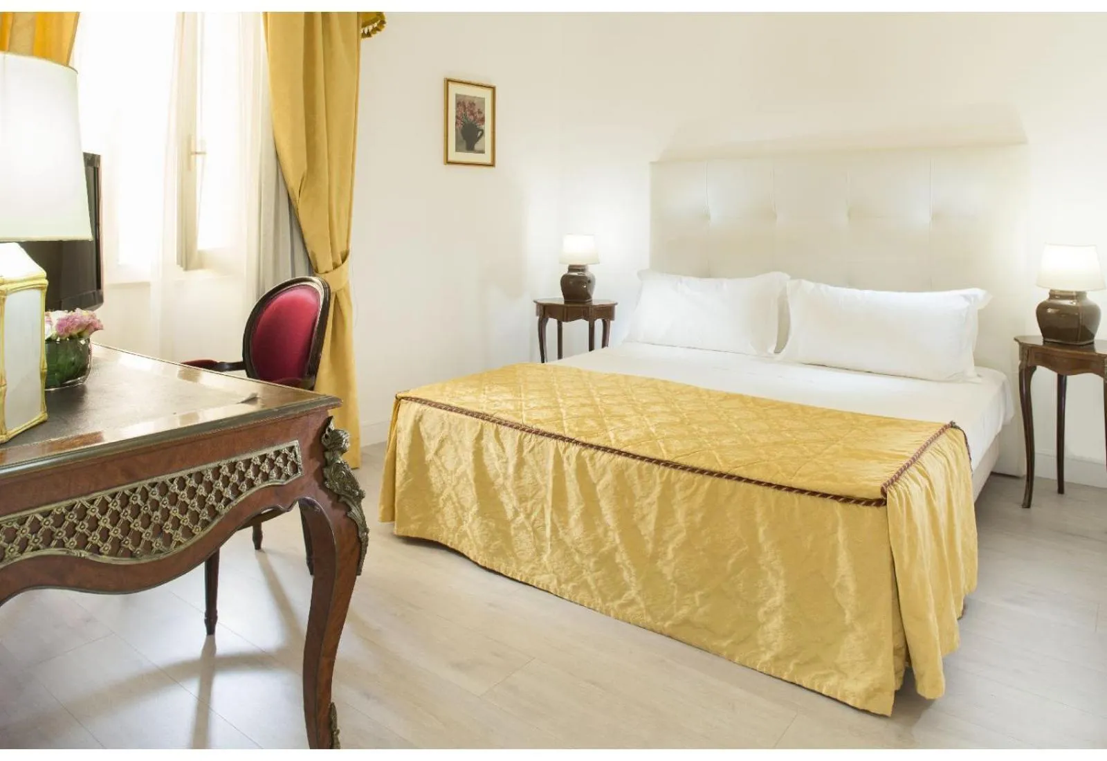 Bed in Grande Albergo Internazionale