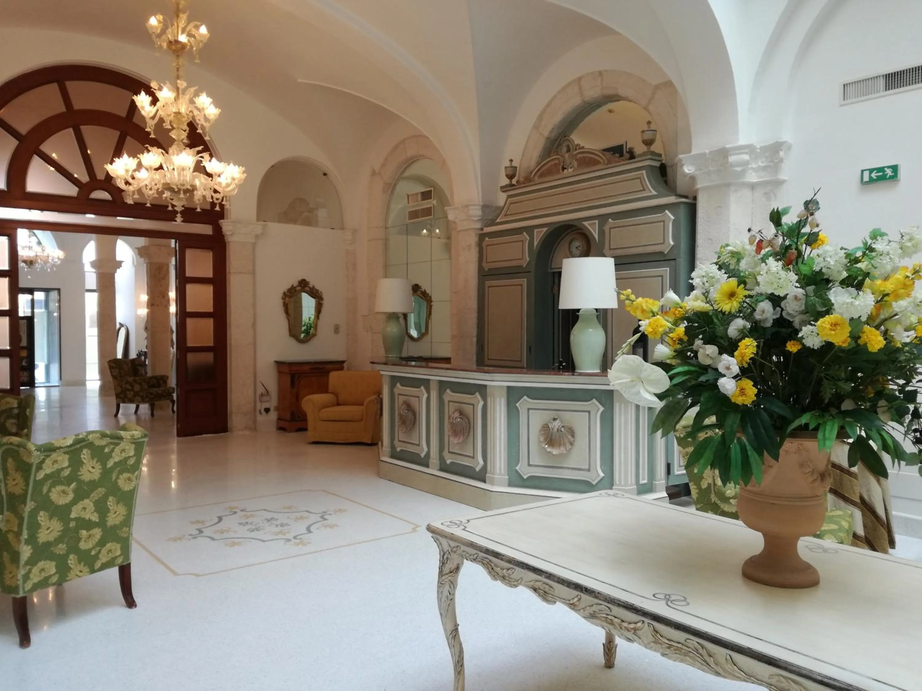 Lobby or reception in Grande Albergo Internazionale