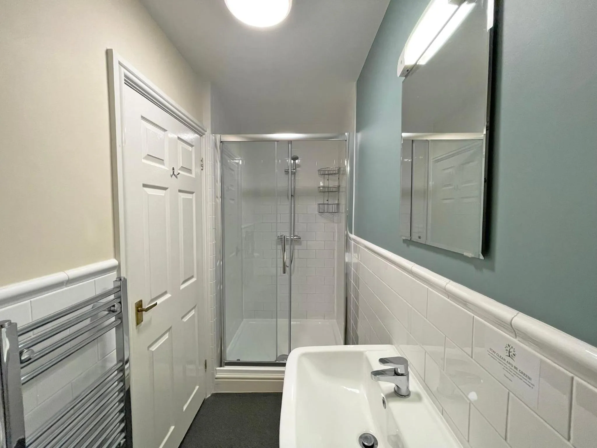 Bathroom in The Glengower