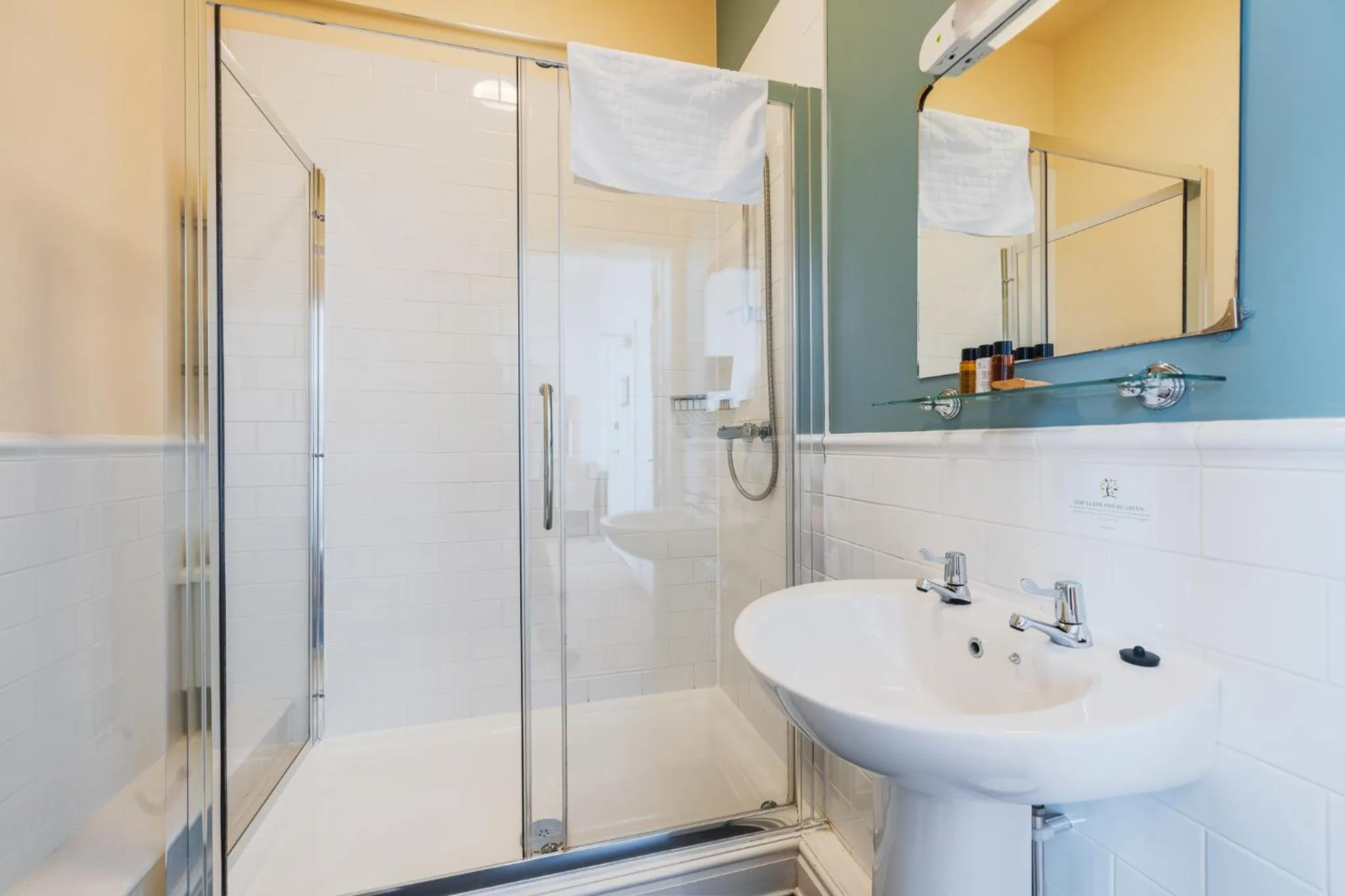 Bathroom in The Glengower