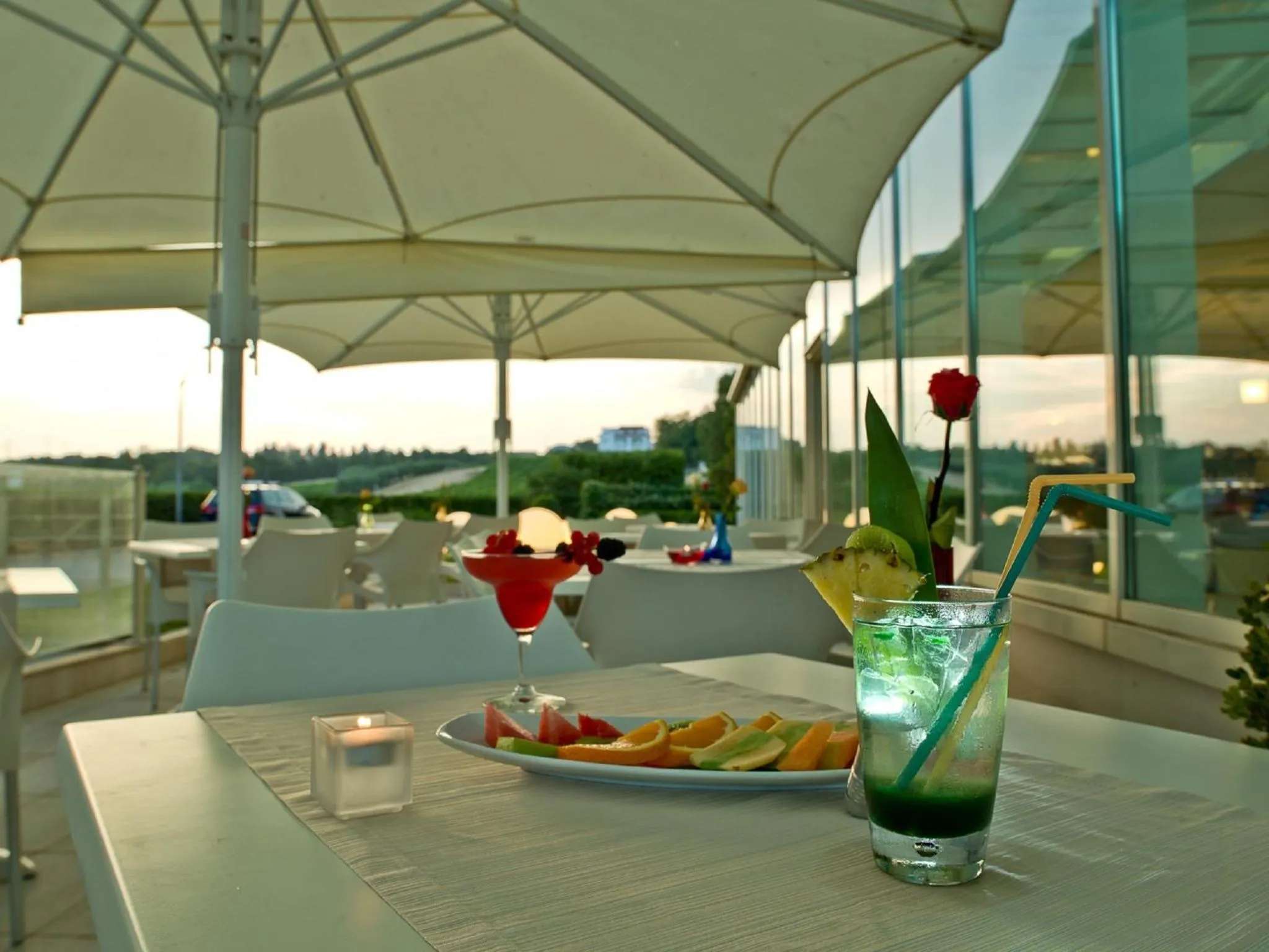 Lounge or bar in Breaking Business Hotel