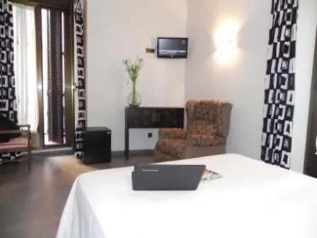 Photo of the whole room in Hostal Ivor