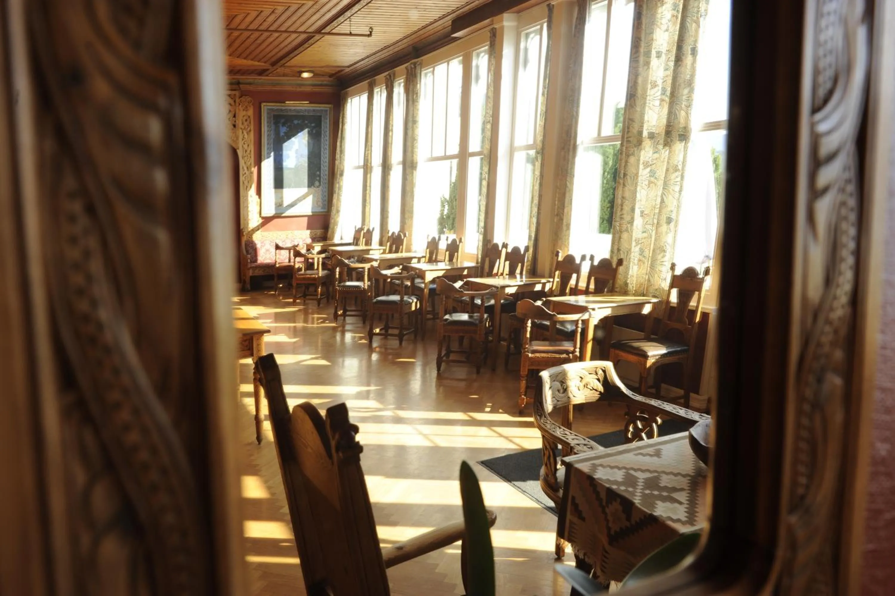 Lounge or bar in Kviknes Hotel