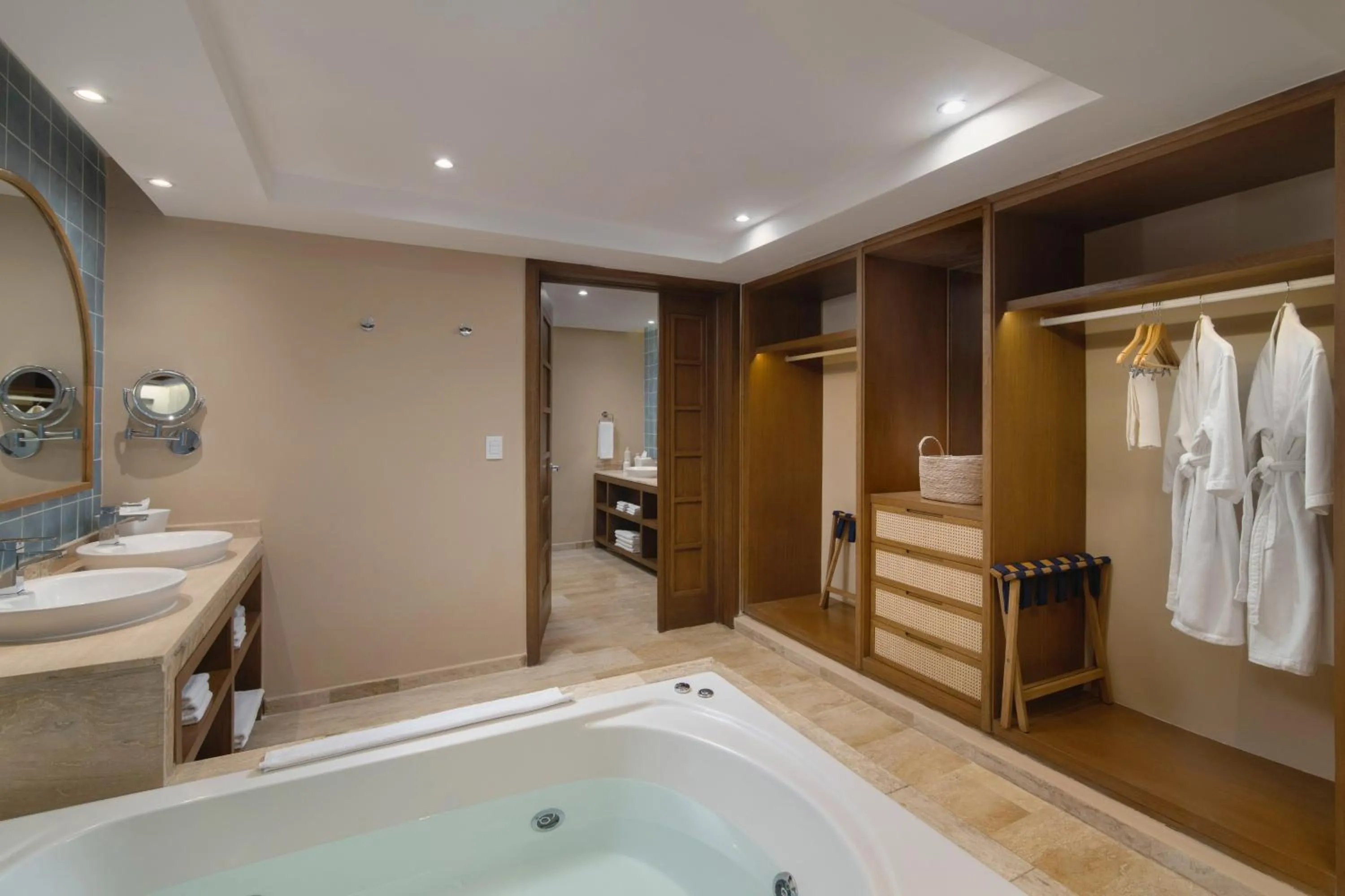 Hot Tub in Garden Suites by Meliá - All inclusive
