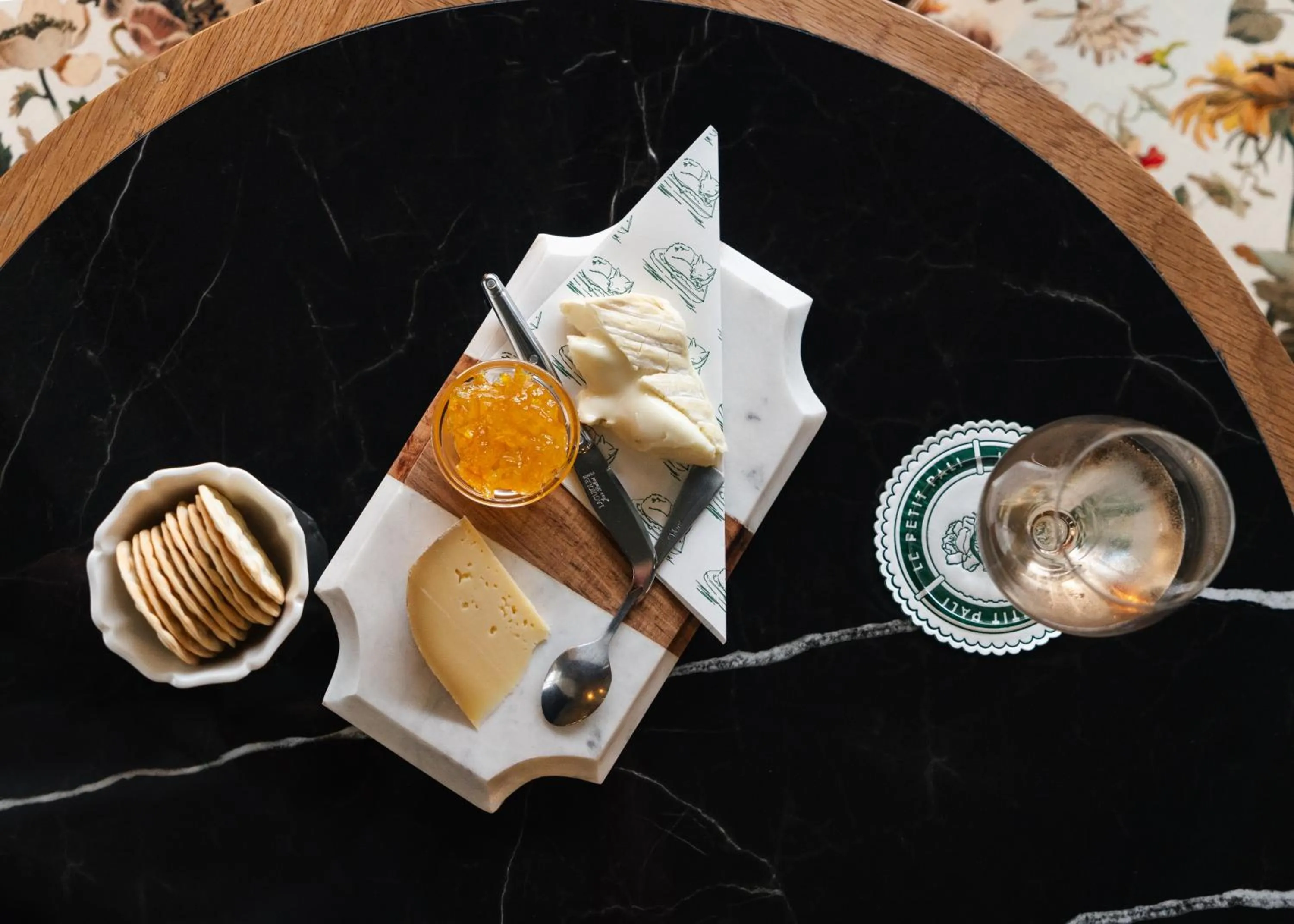 Food and drinks in Le Petit Pali at Ocean Ave