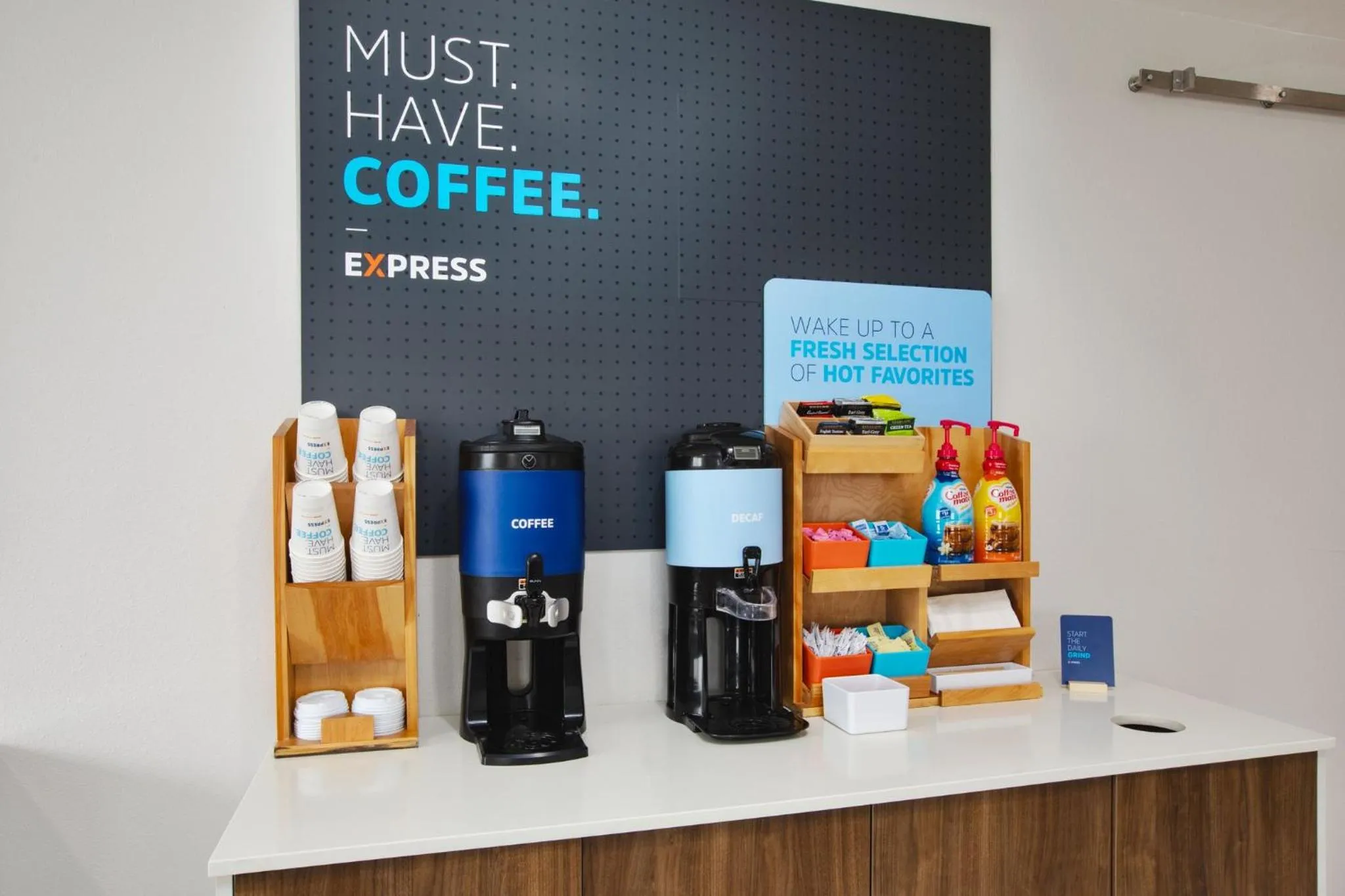 Breakfast in Holiday Inn Express Hotel & Suites West Monroe by IHG