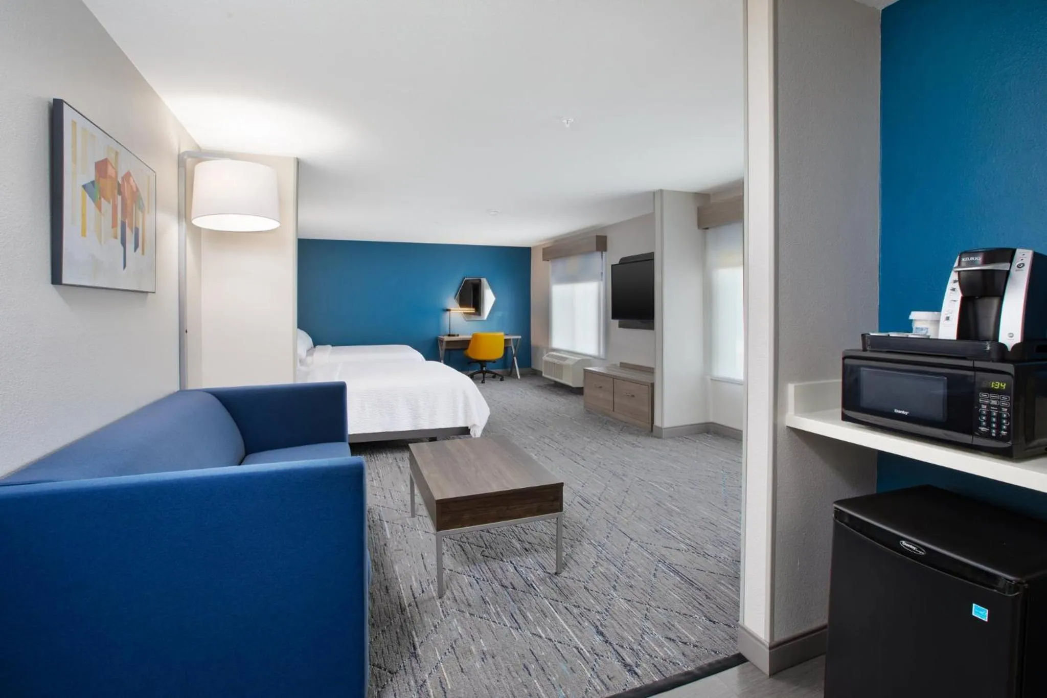 Photo of the whole room in Holiday Inn Express Hotel & Suites West Monroe by IHG