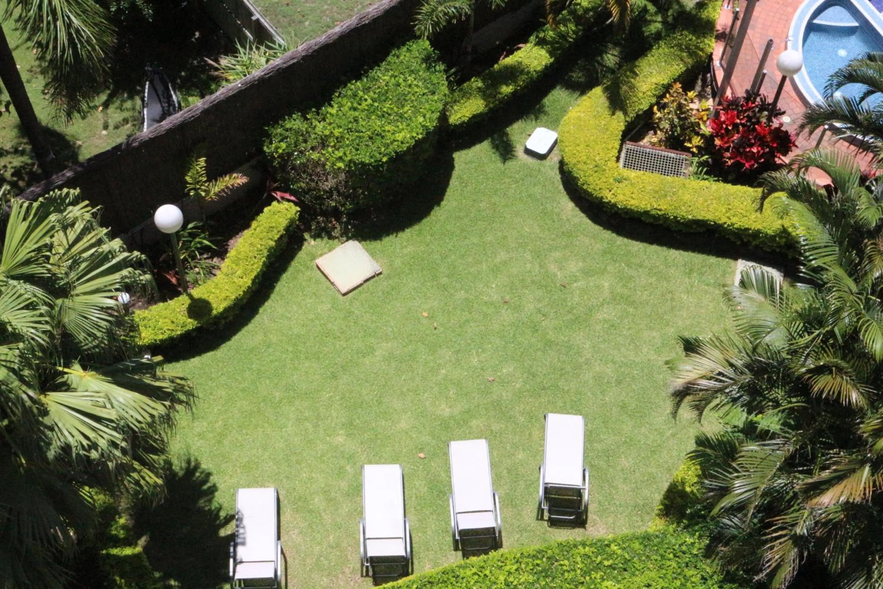 Garden in Aristocrat Apartments