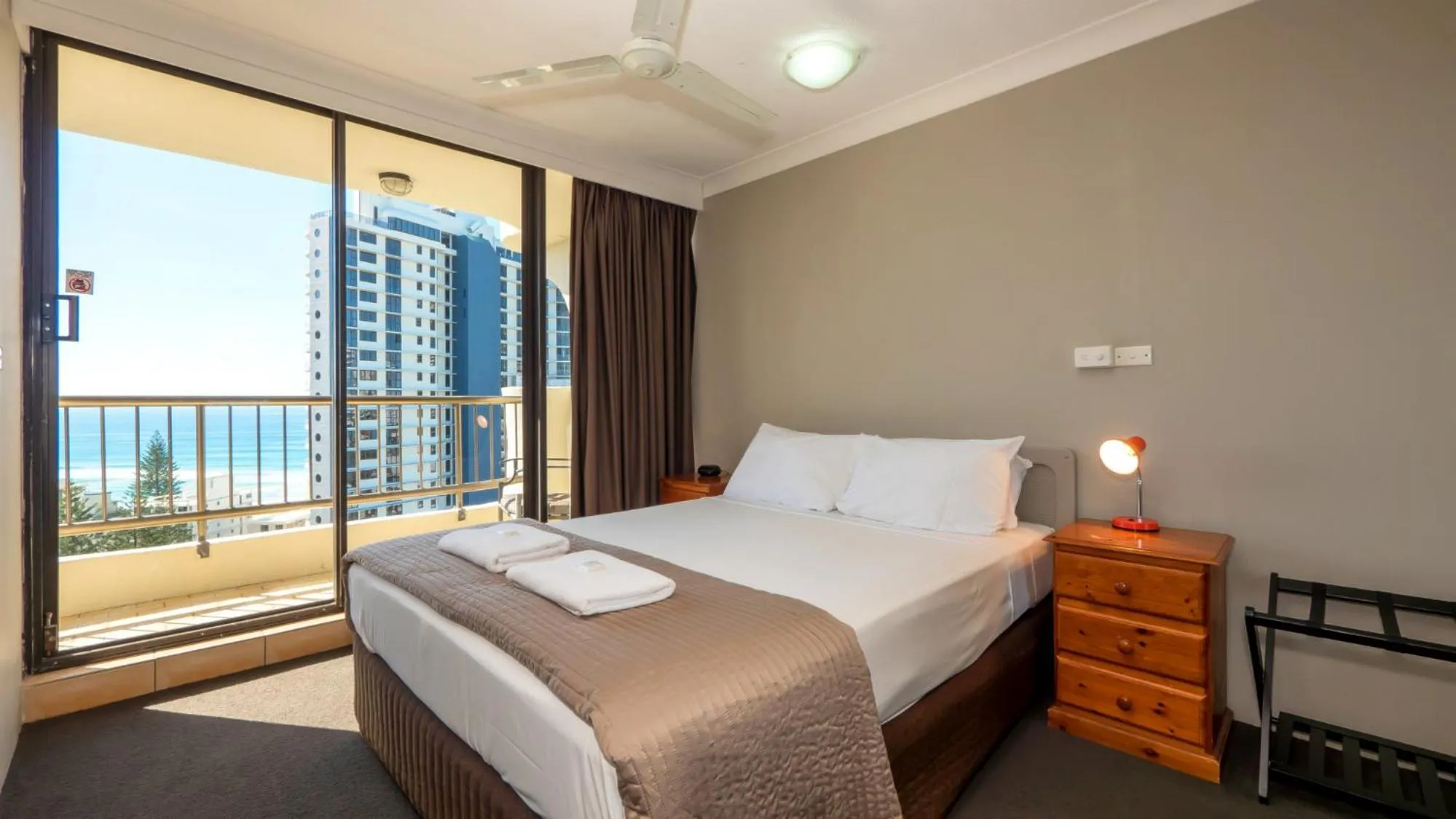 Bed in Aristocrat Apartments