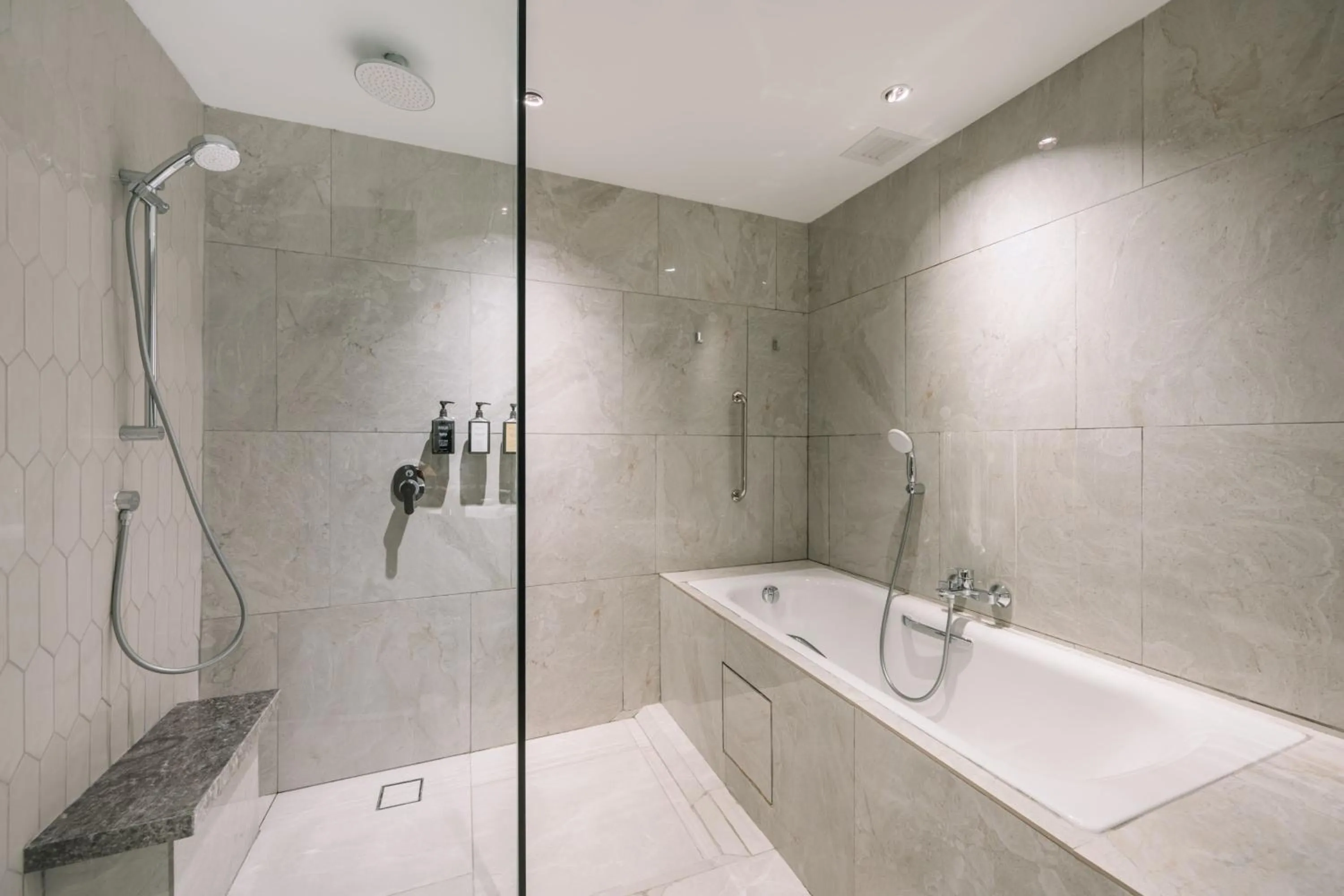 Bathroom in Palm Garden Hotel, Putrajaya, a Tribute Portfolio Hotel