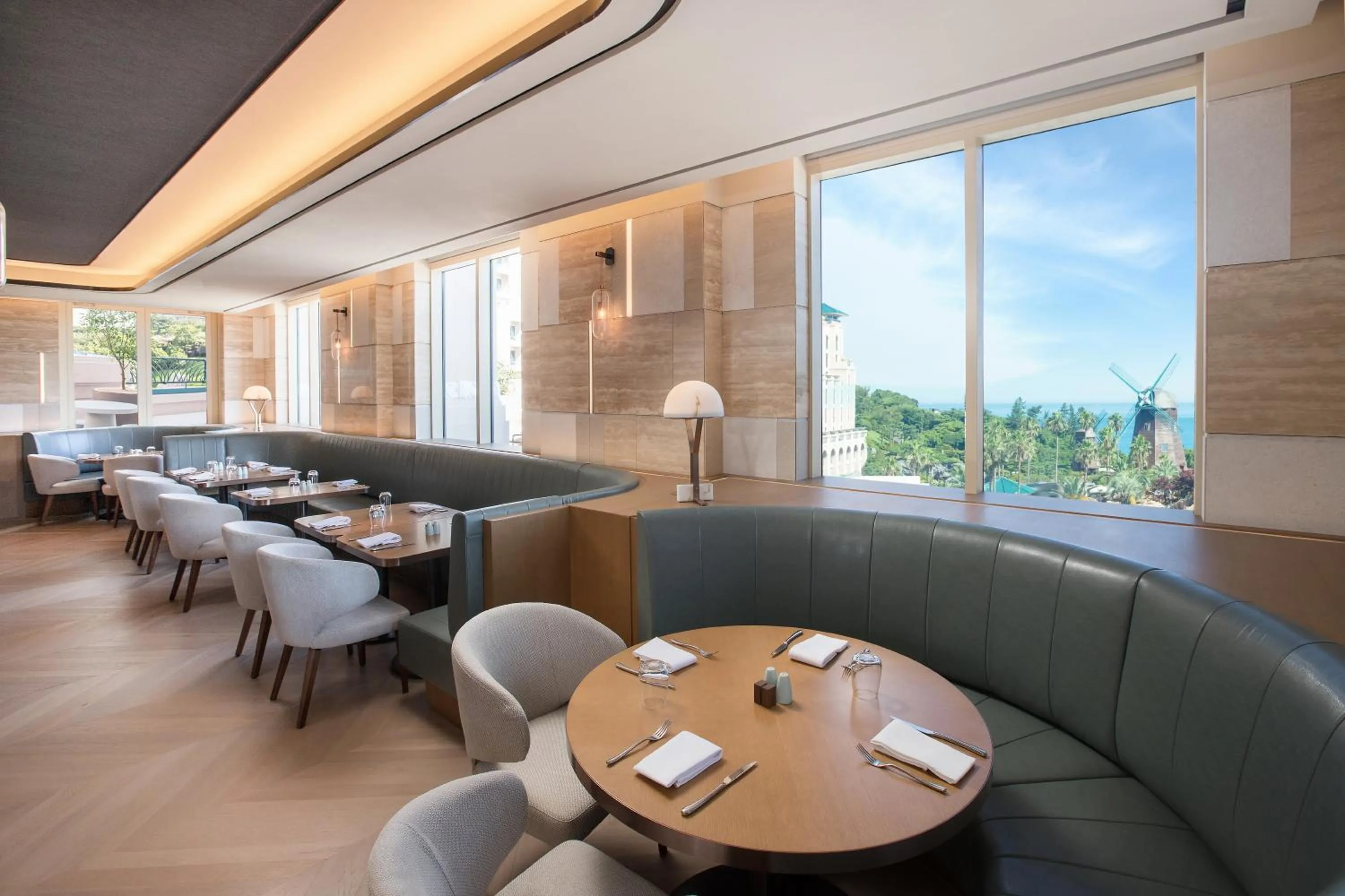 Restaurant/places to eat in Lotte Hotel Jeju