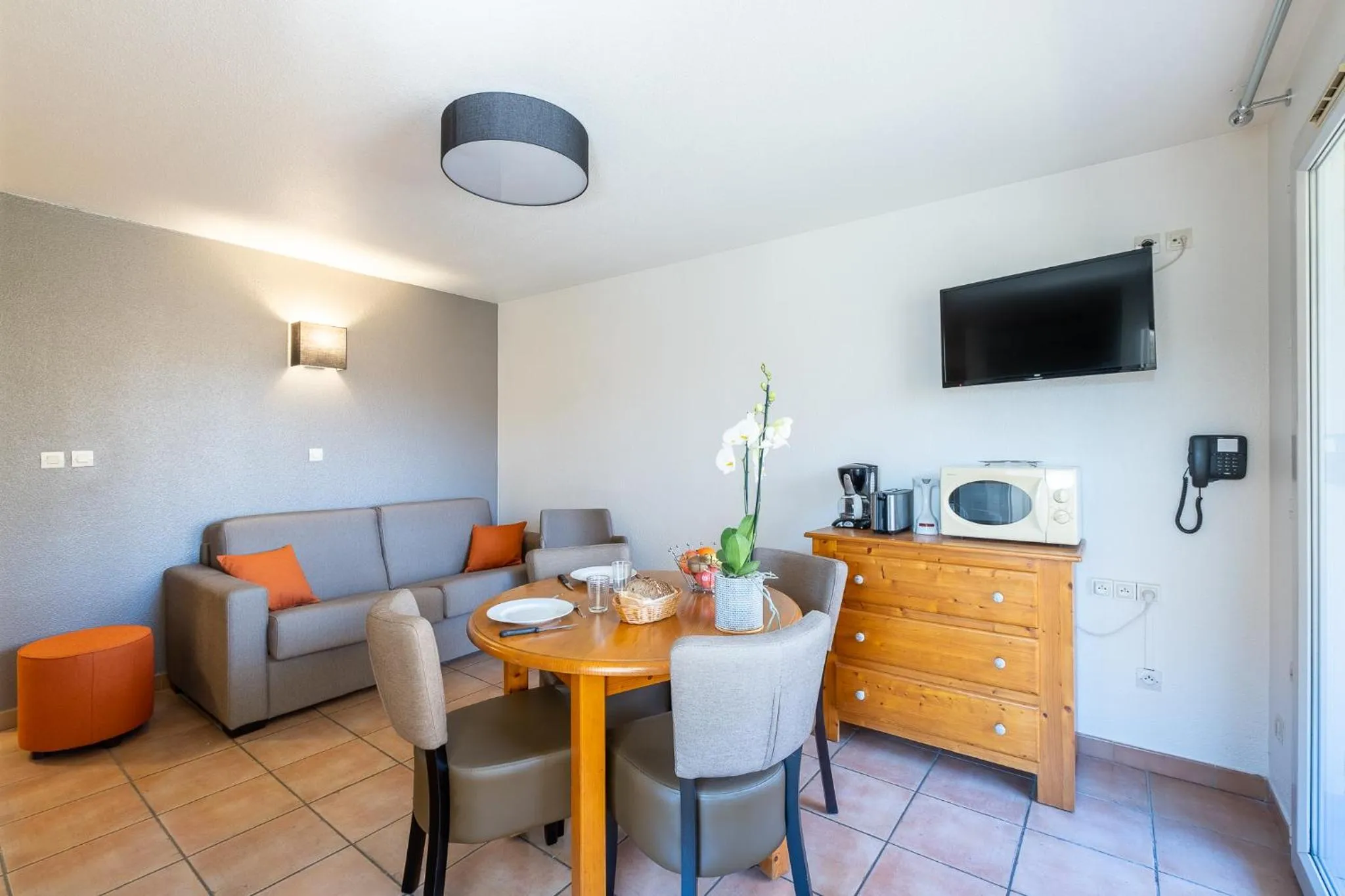 TV and multimedia in Residence Des Thermes