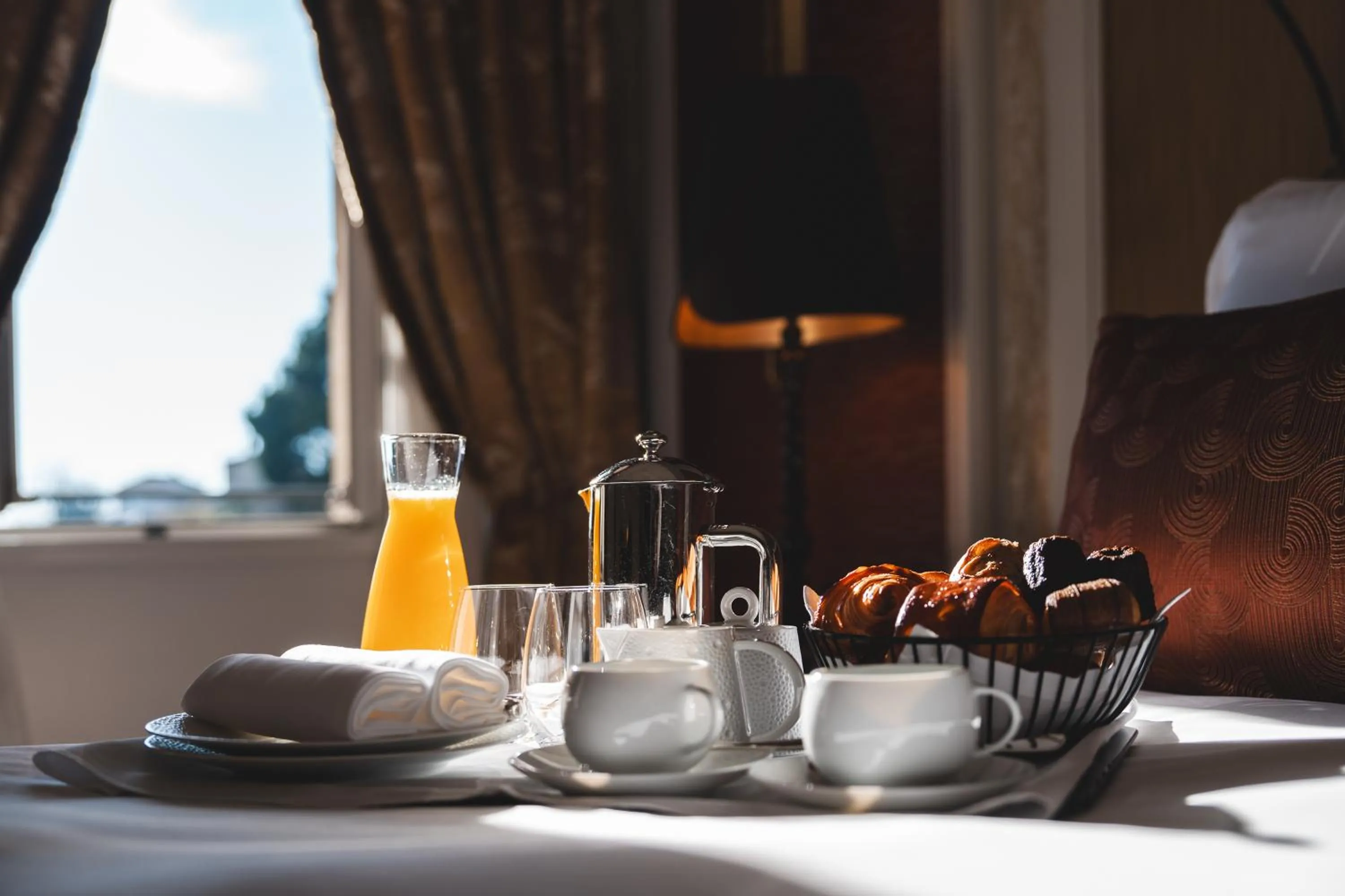 Continental breakfast in Hôtel de Pavie