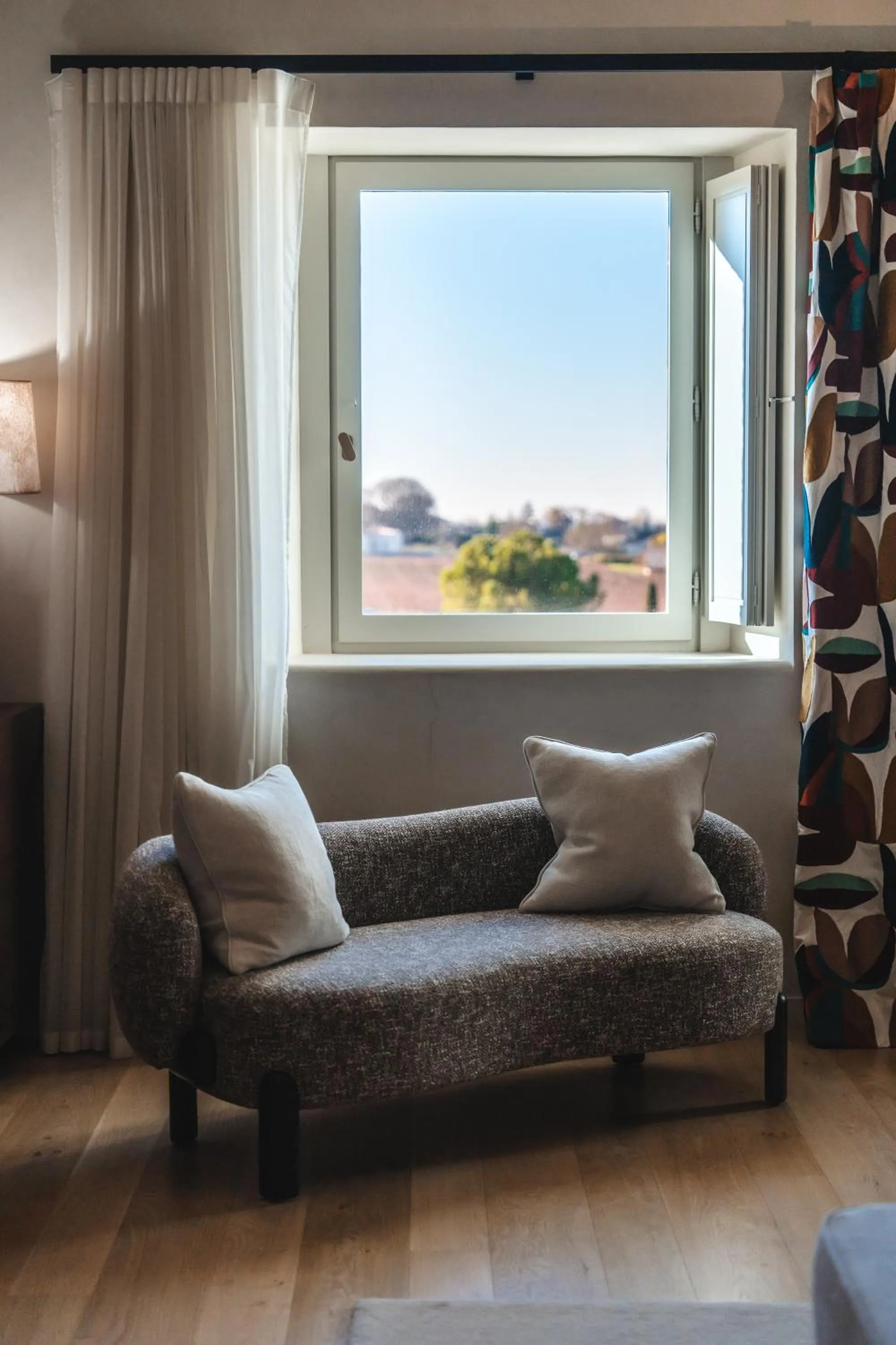 Bedroom in Hôtel de Pavie