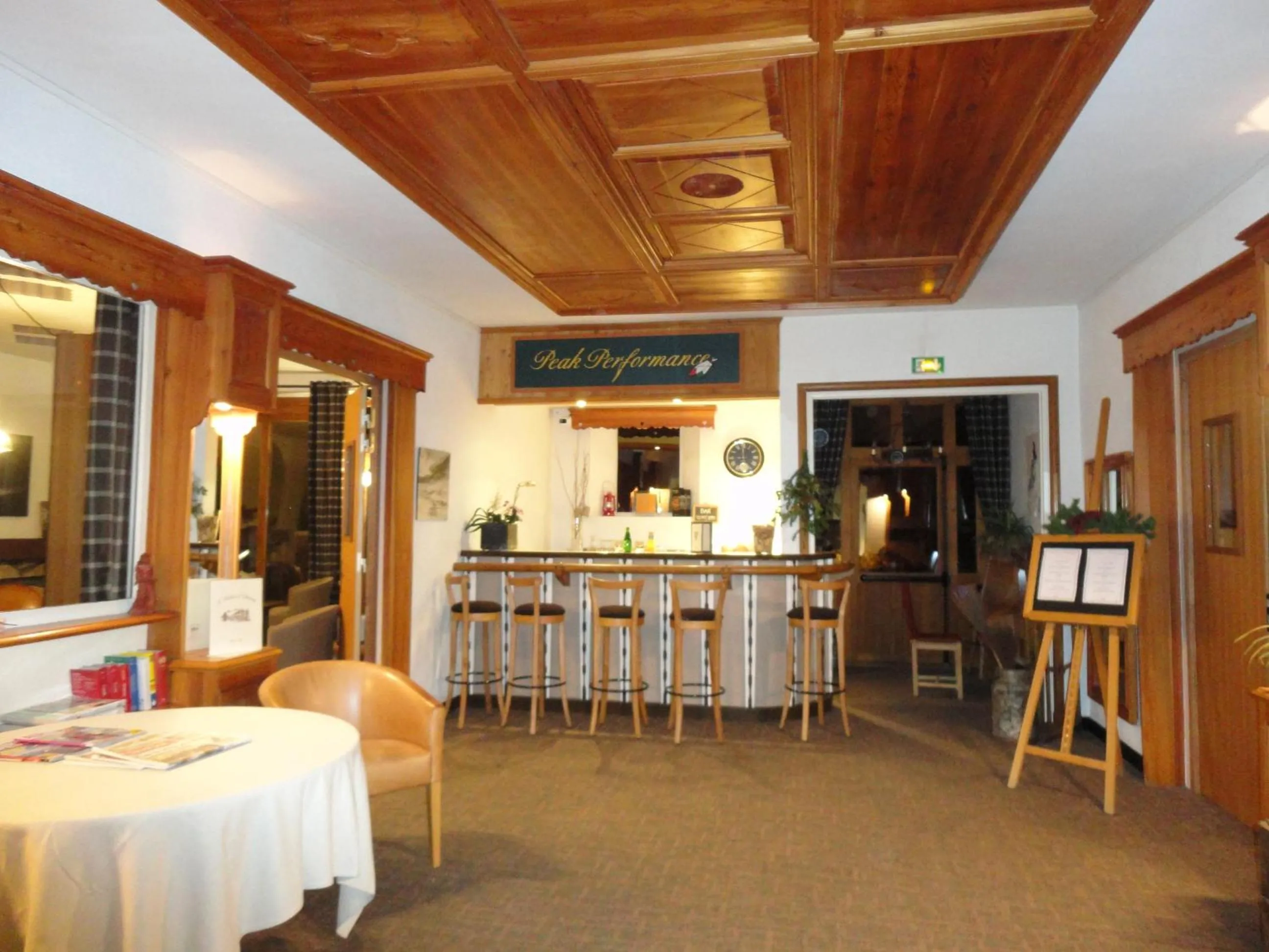 Lounge or bar in Hôtel Bellier