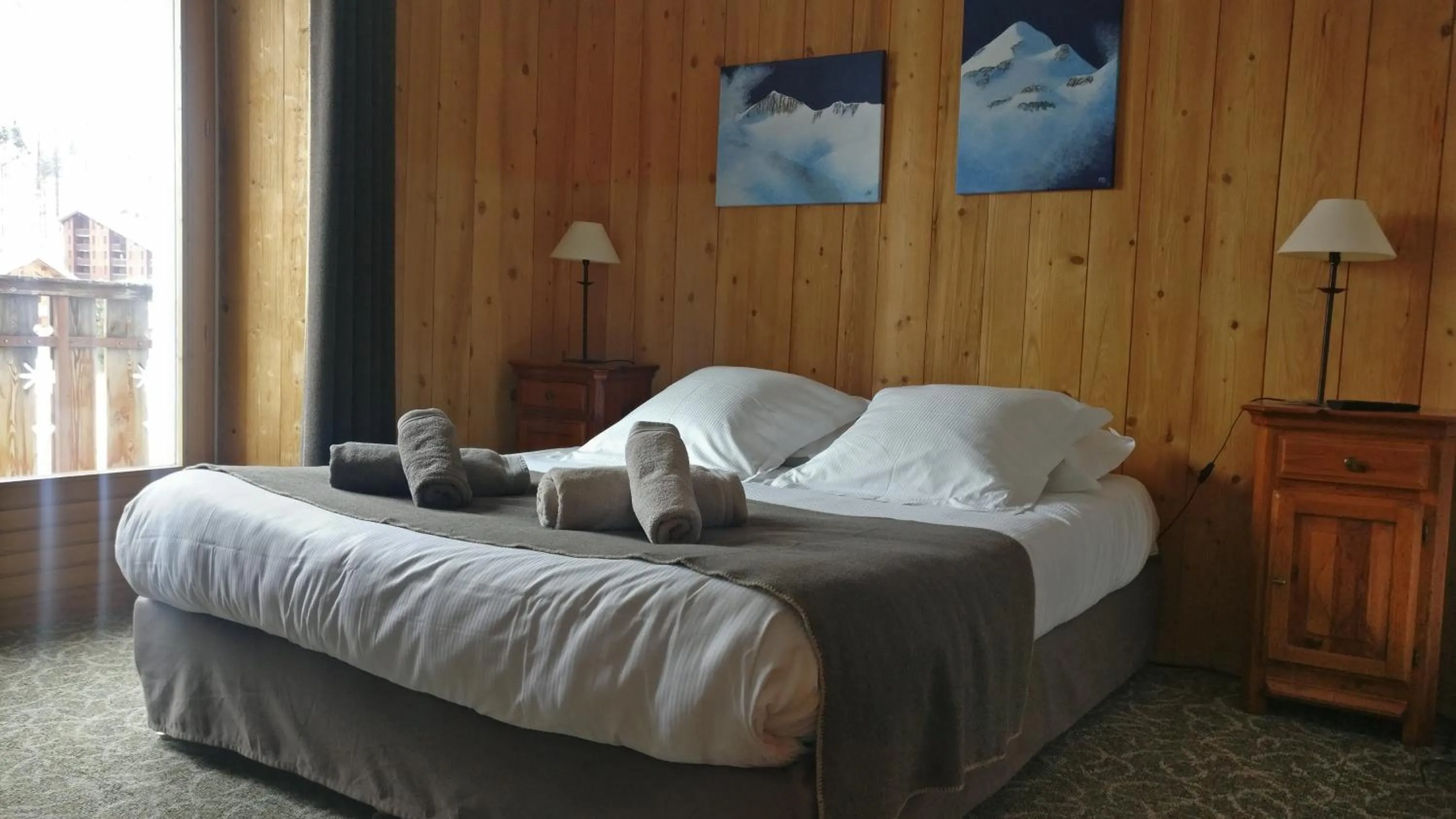 Photo of the whole room, Bed in Hôtel Bellier