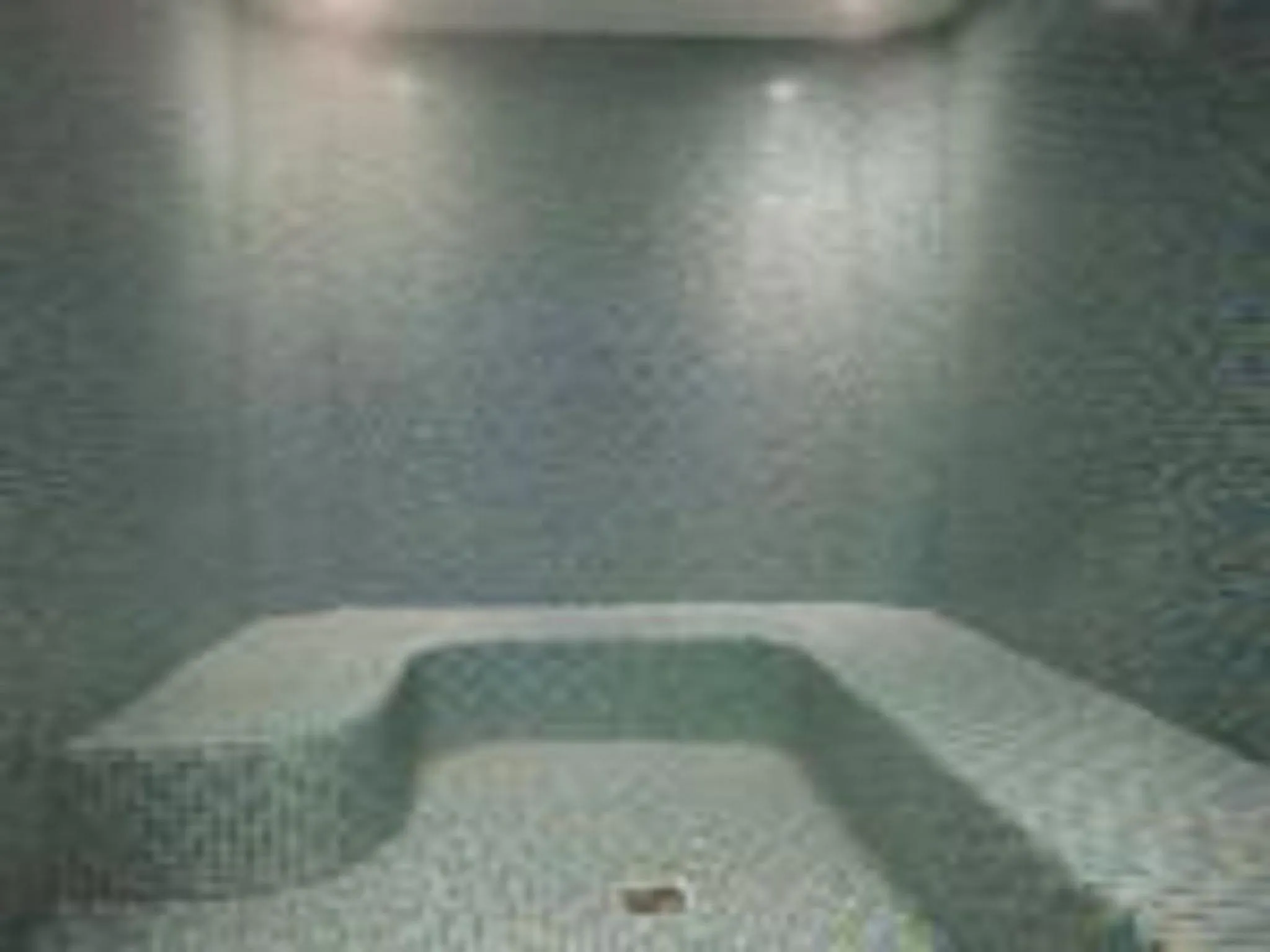 Steam room, Bed in The City Hotel