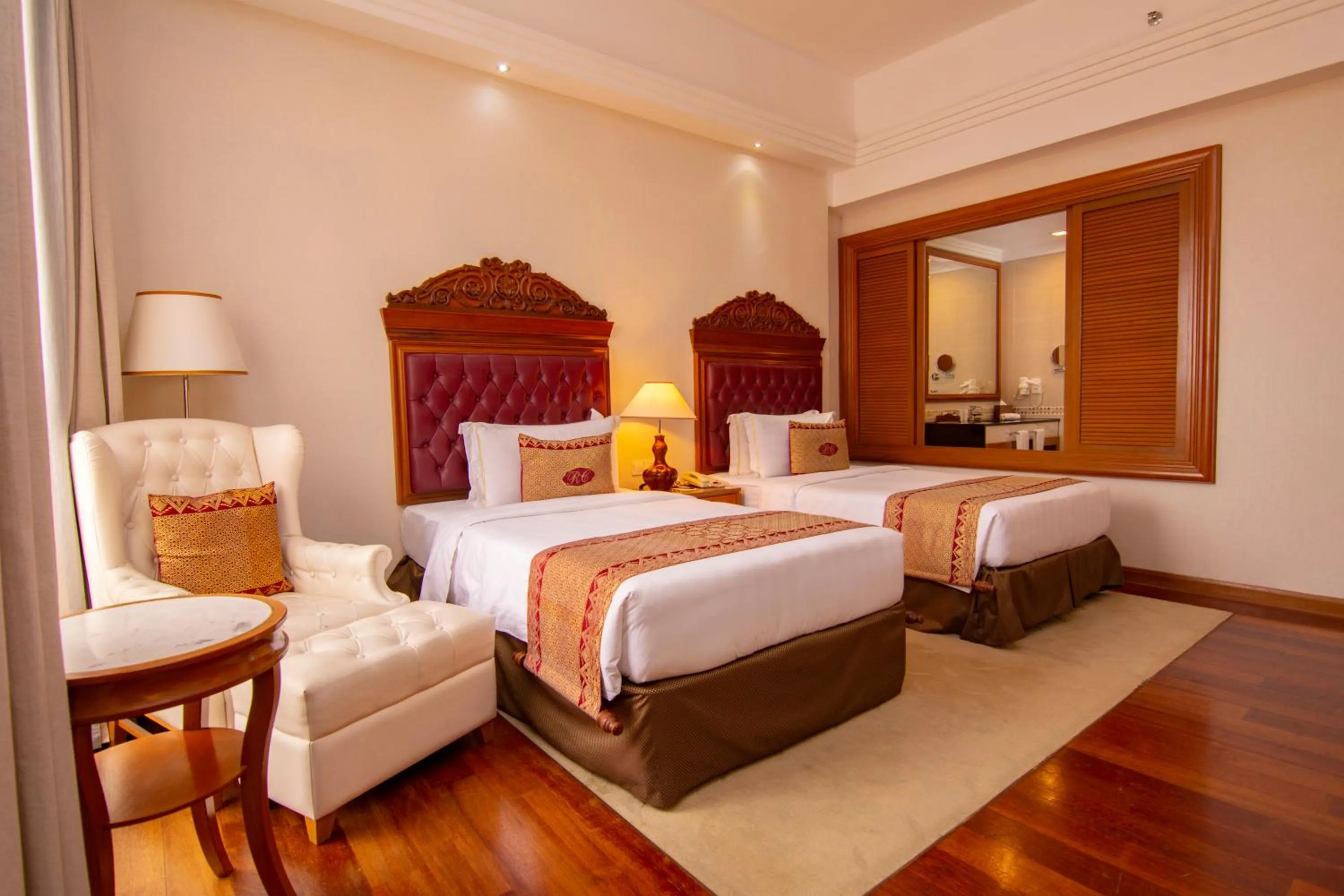 Bed in Royale Chulan Kuala Lumpur