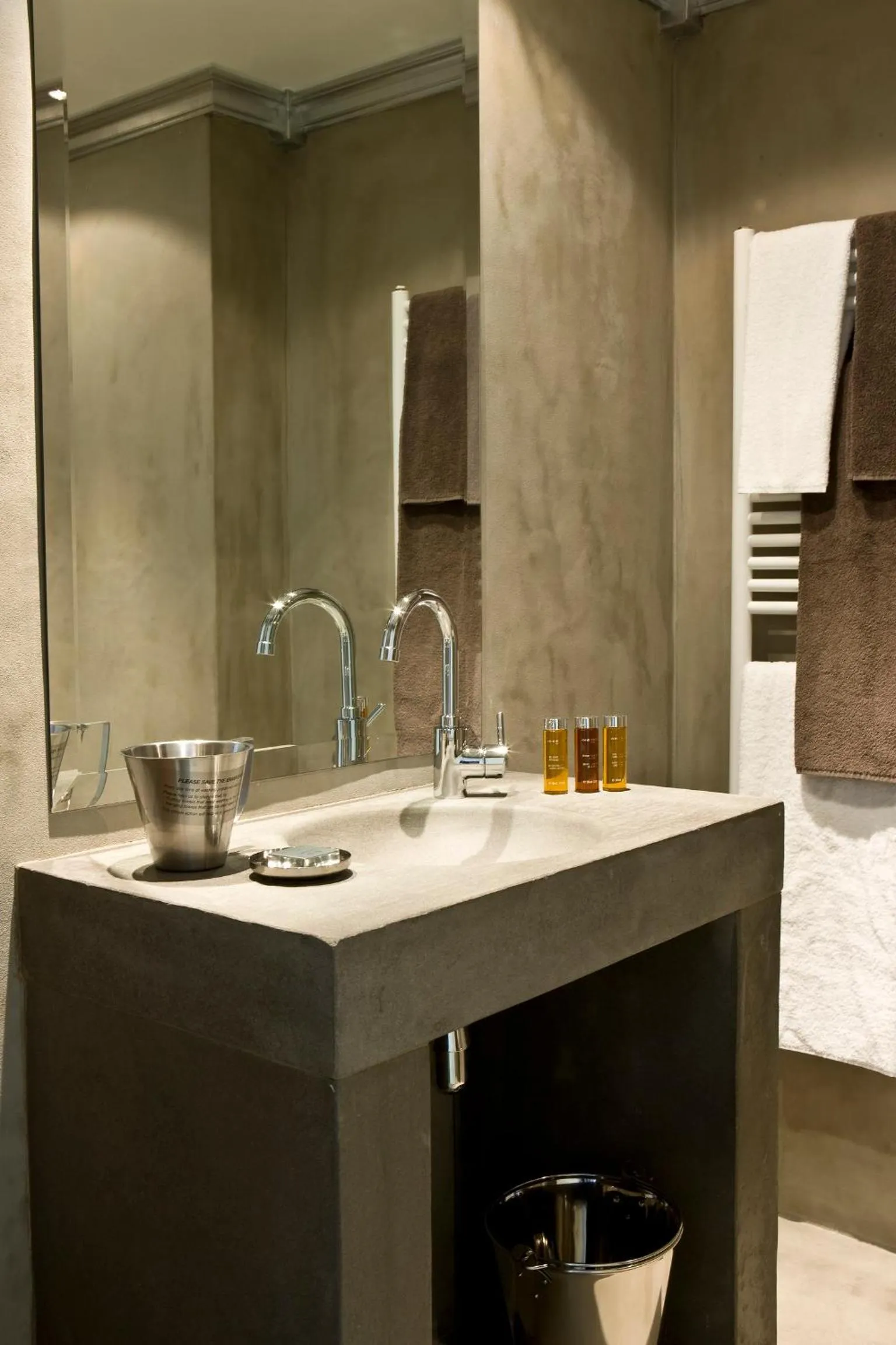 Bedroom in Hotel Ormelune