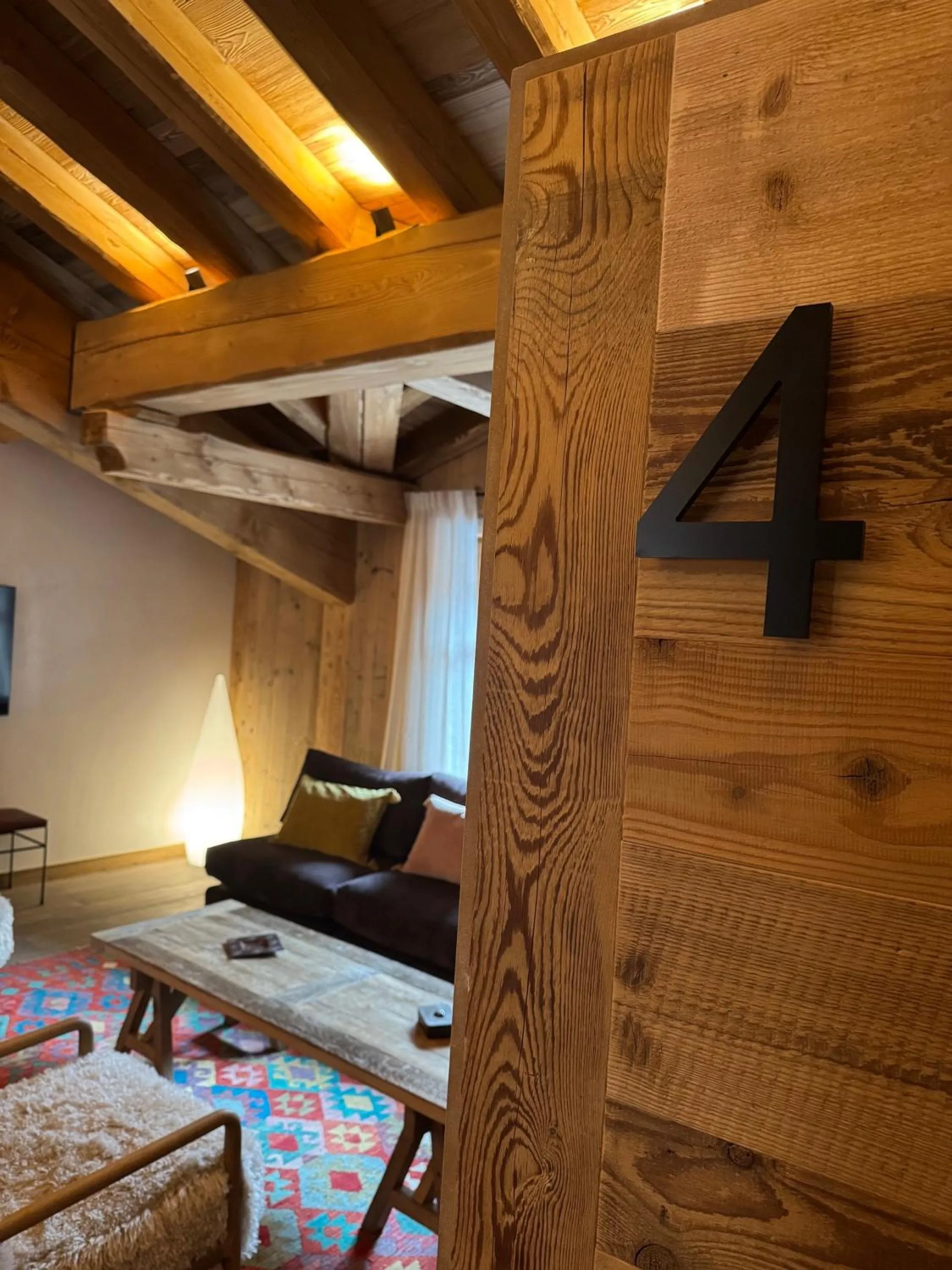 Living room, Bed in Hotel Ormelune