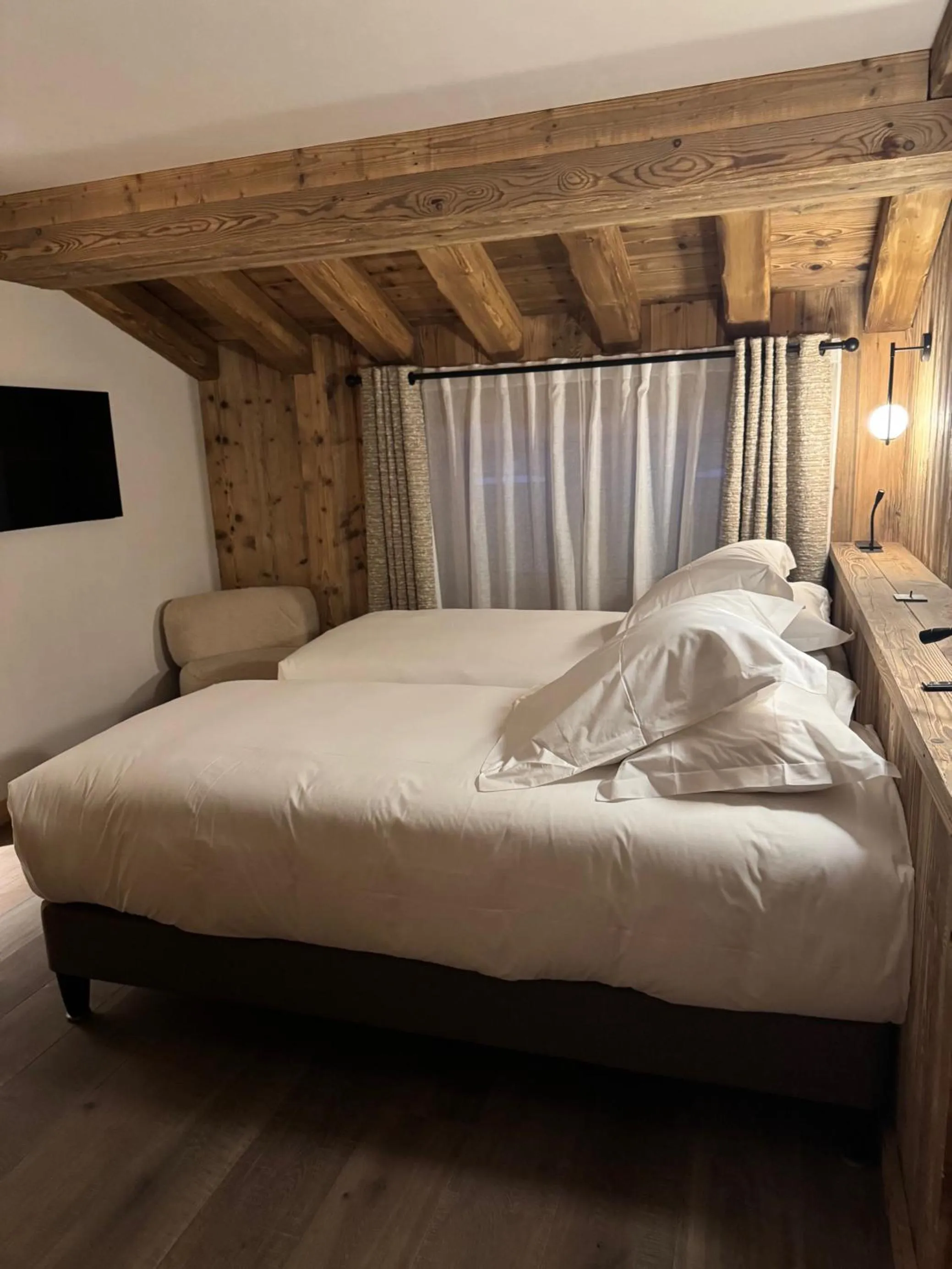 Bed in Hotel Ormelune