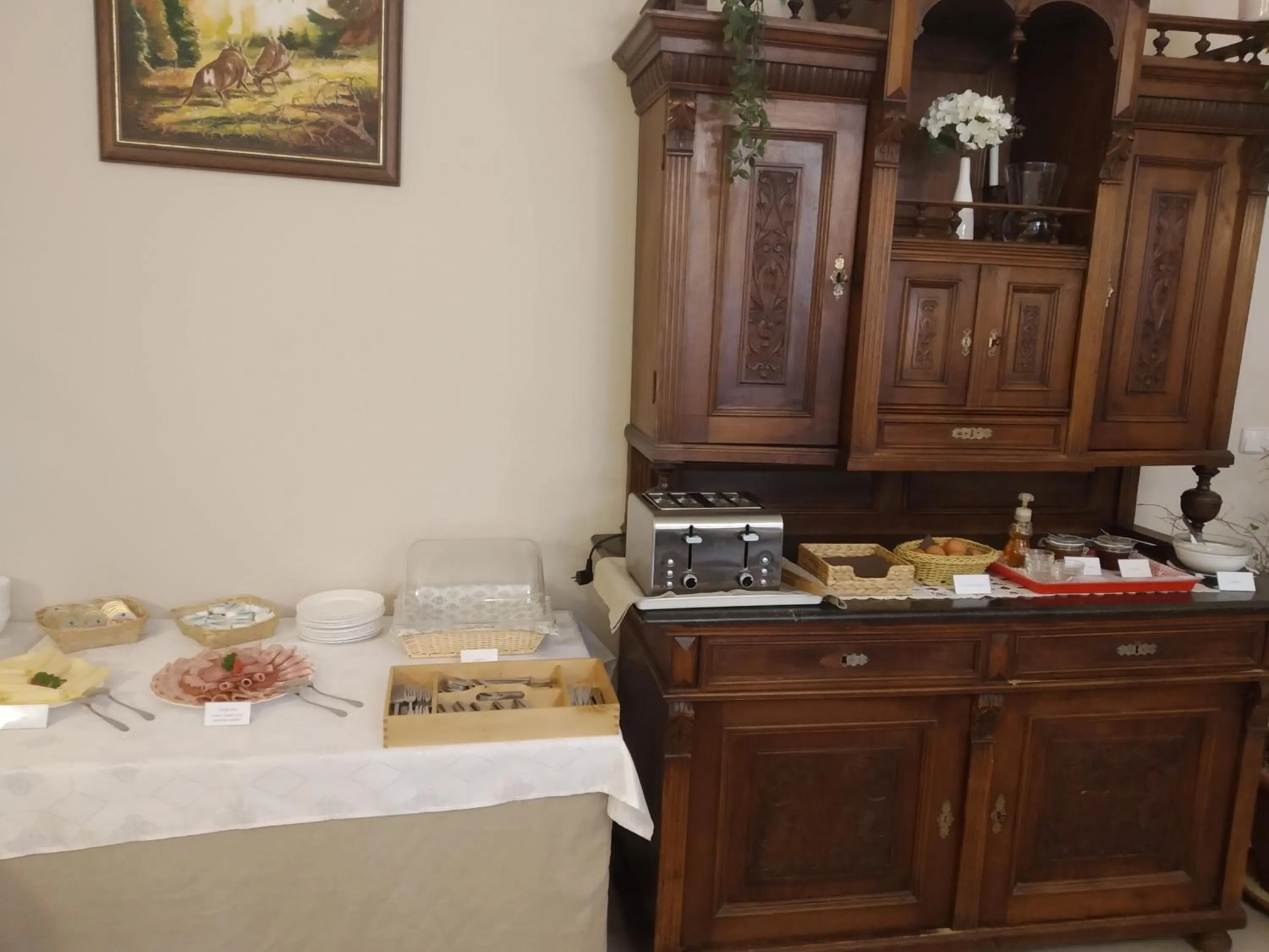 Breakfast in Pollushof Panzió és Étterem