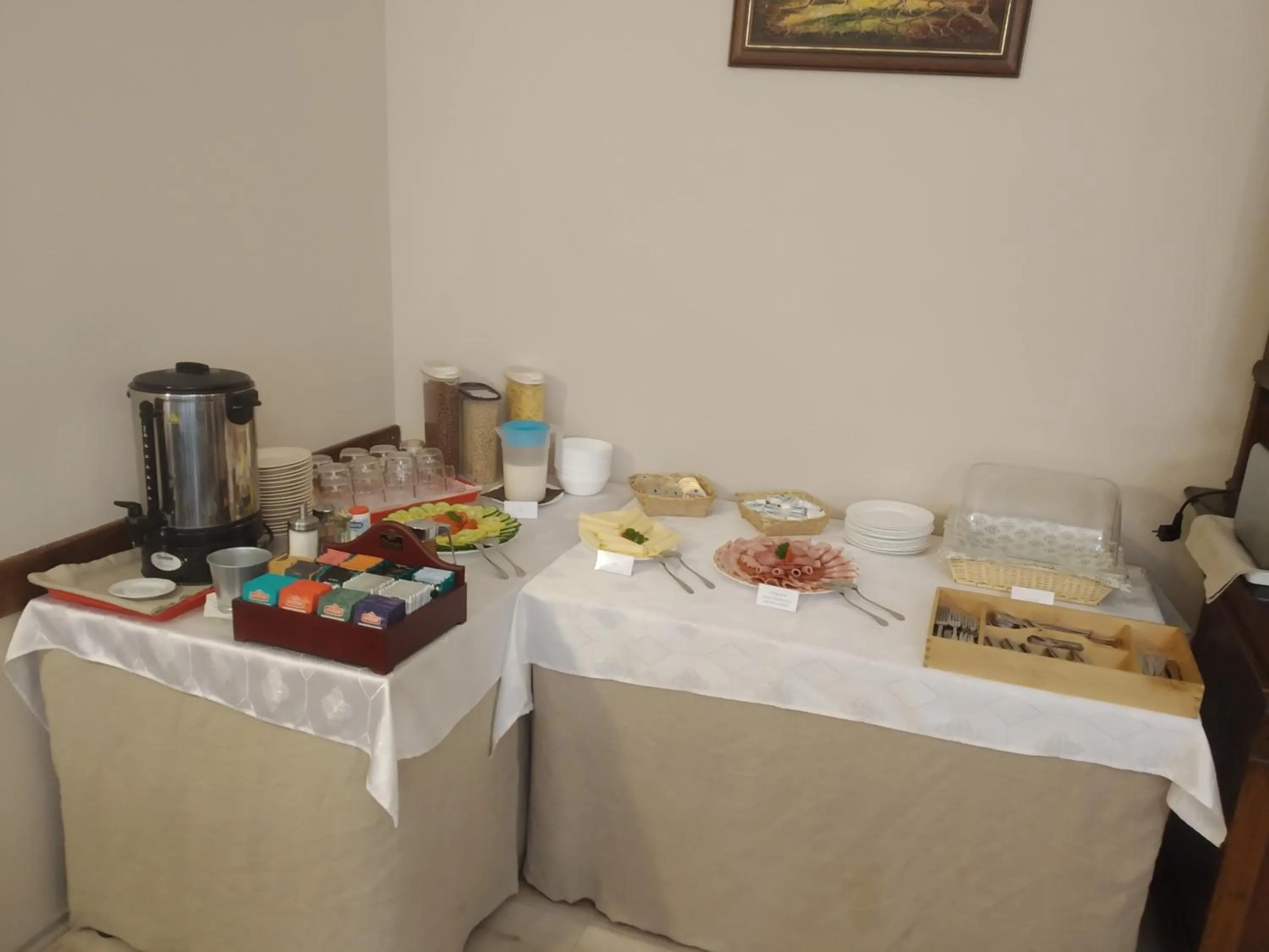 Breakfast in Pollushof Panzió és Étterem