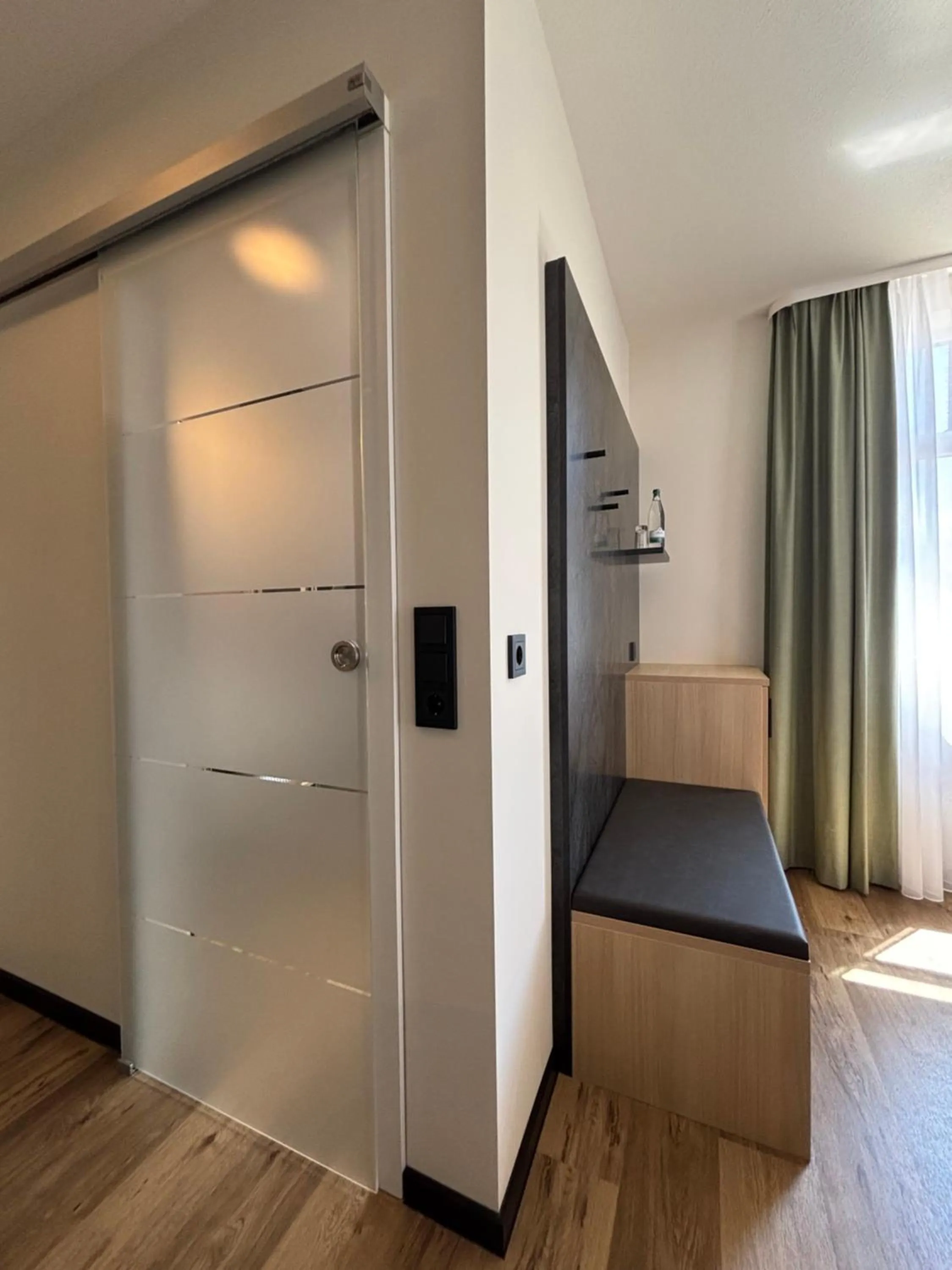 Photo of the whole room, Bed in Hotel am Stadthaus